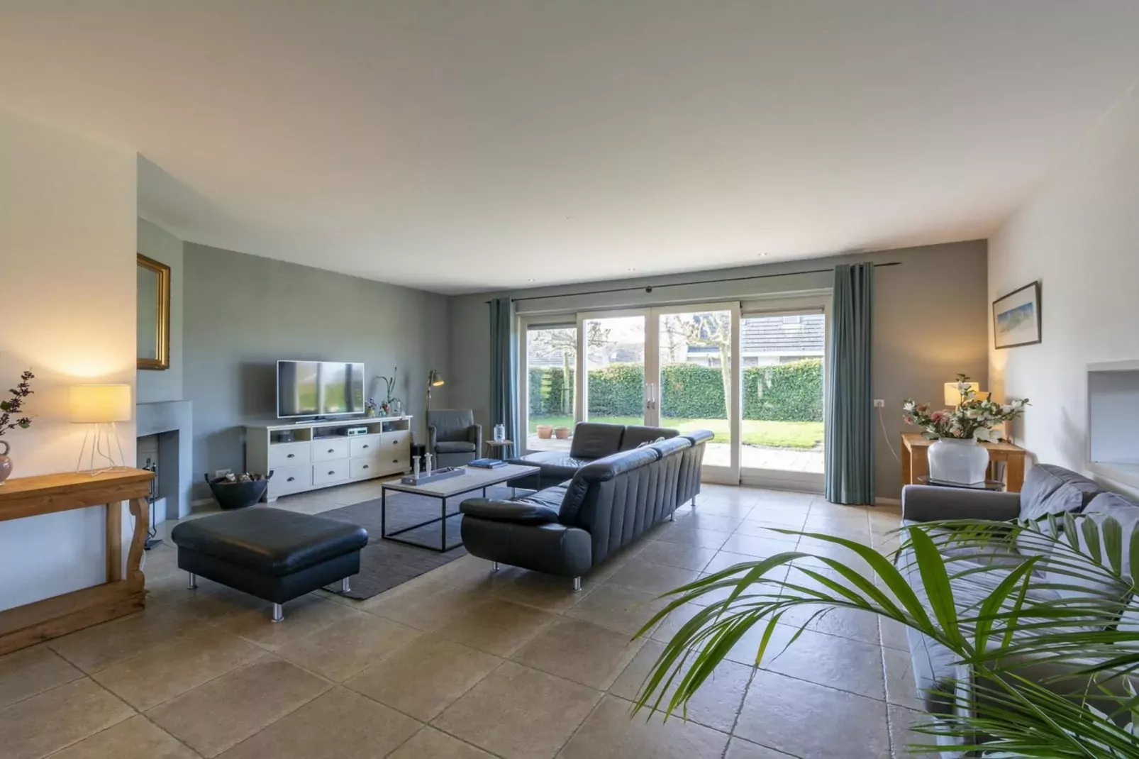 Villa De Strandloper-Woonkamer