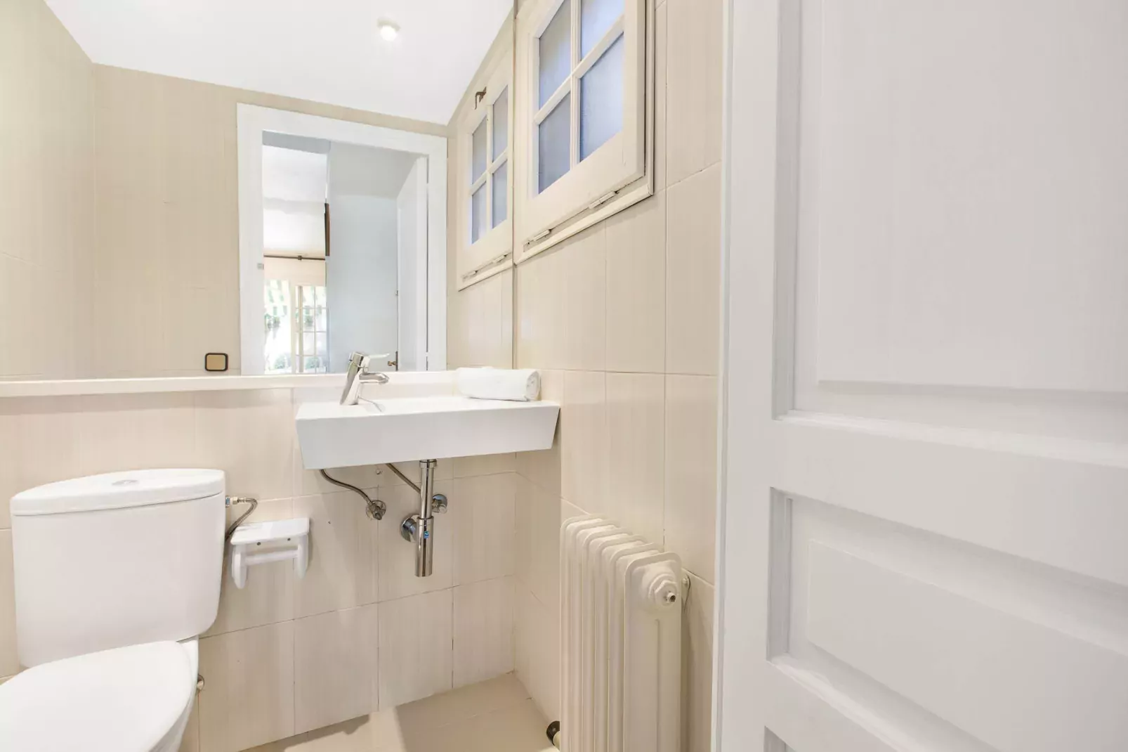 Ses Brises 28-Badkamer