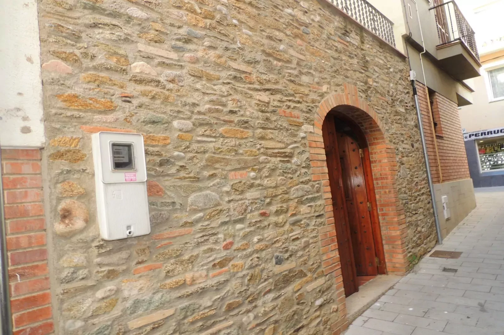 CASA PUIG ROM 45 Roses-Buitenkant zomer