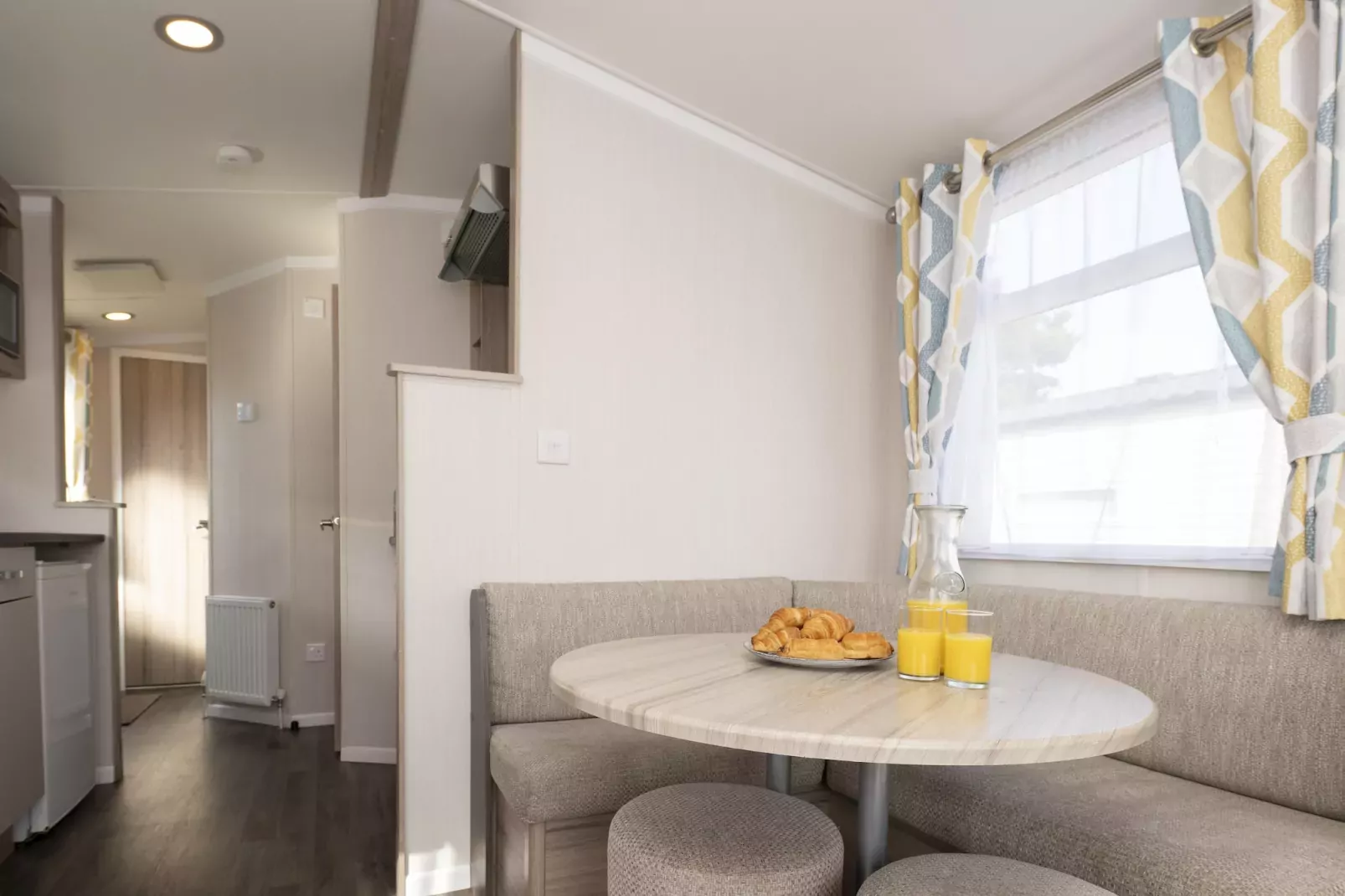 Sunset Pet Friendly-Sfeer