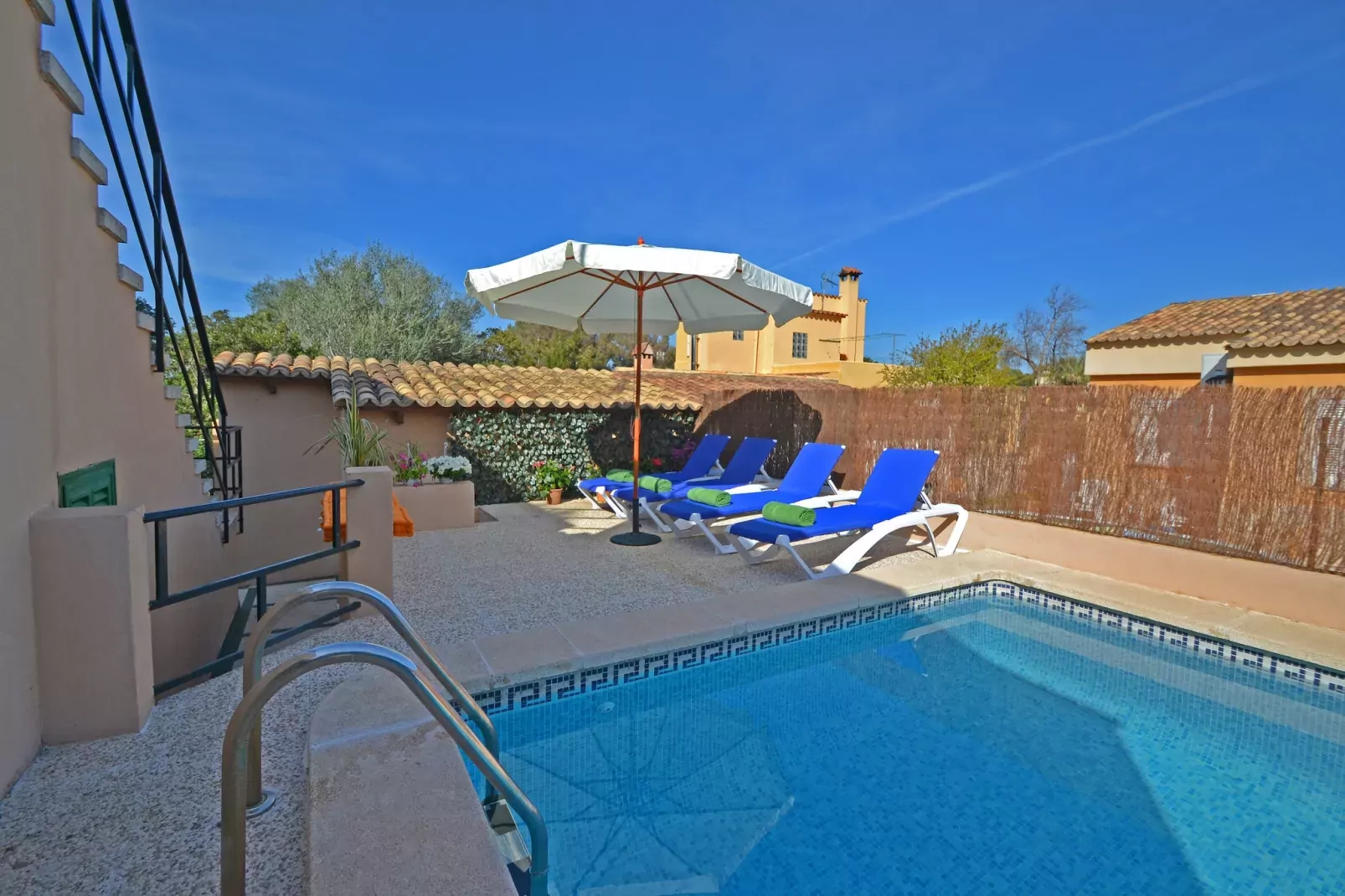 Villa Benestar-Terrasbalkon