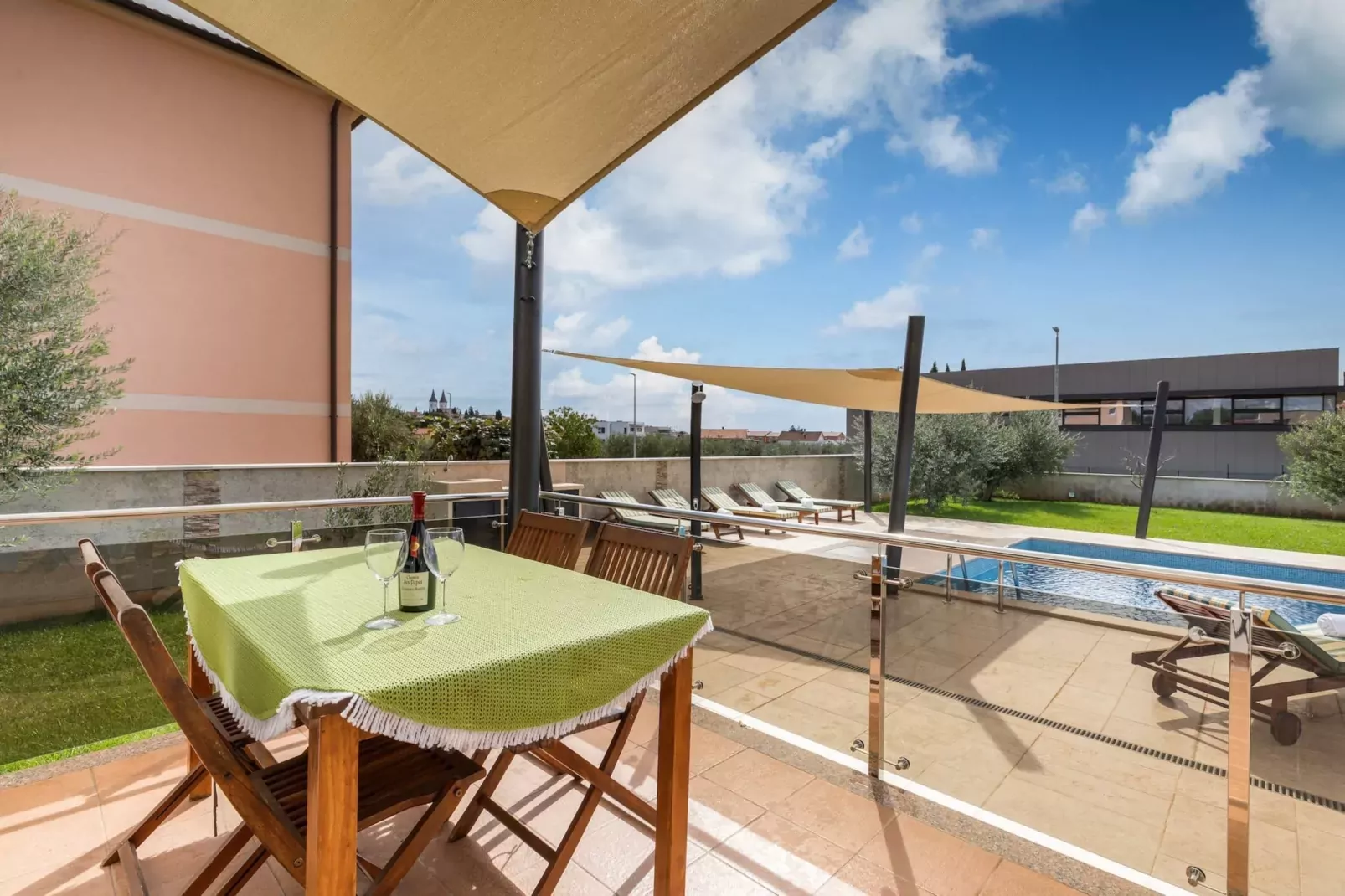 Villa Gigetto with Private Pool and Big Garden-Terras