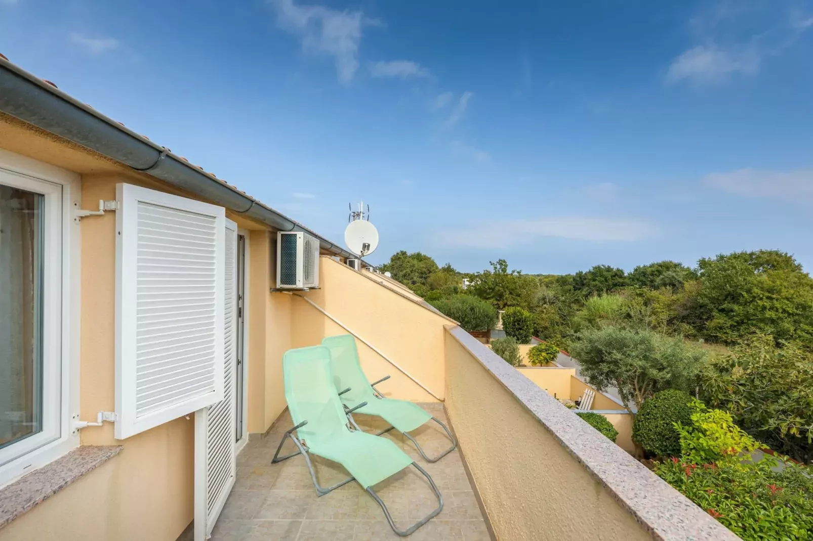 Apartment with Pool in Liznjan - Buneta