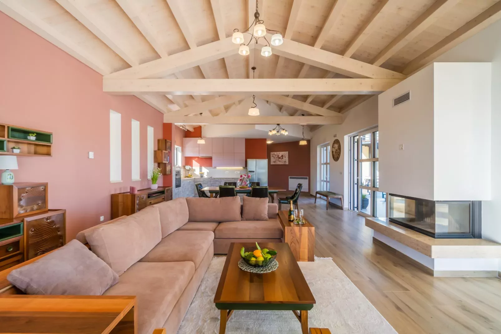Villa Arkaim with Private Pool-Woonkamer