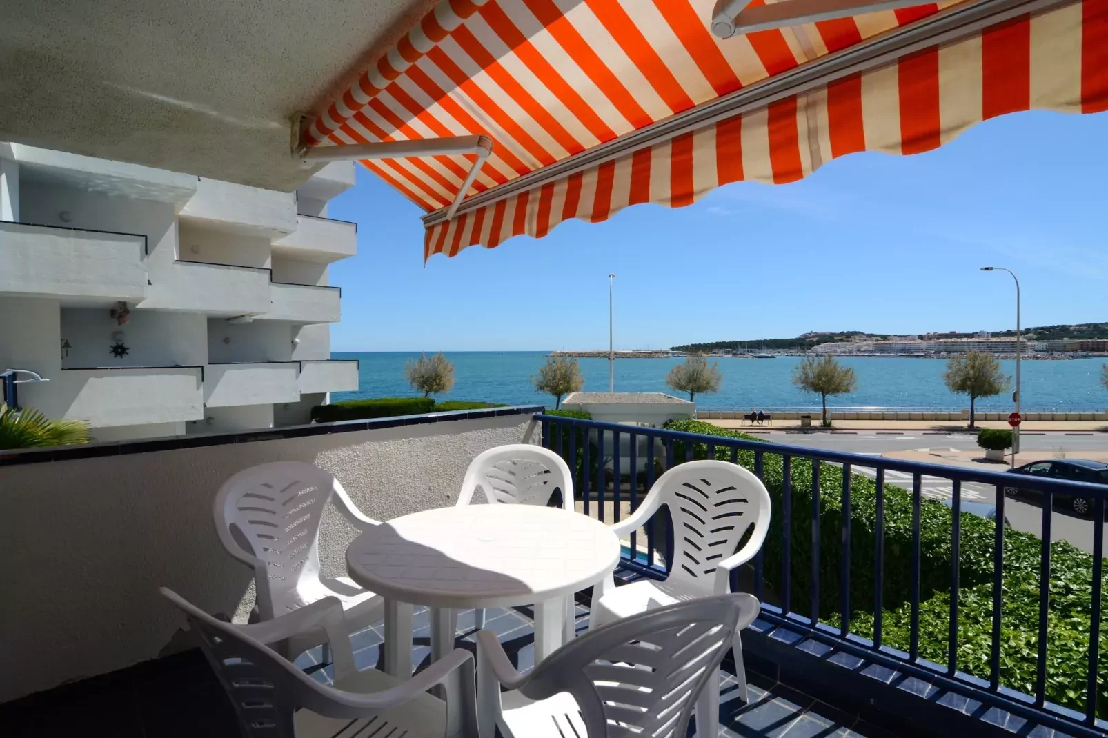 PASSEIG DEL MAR 09-Terras