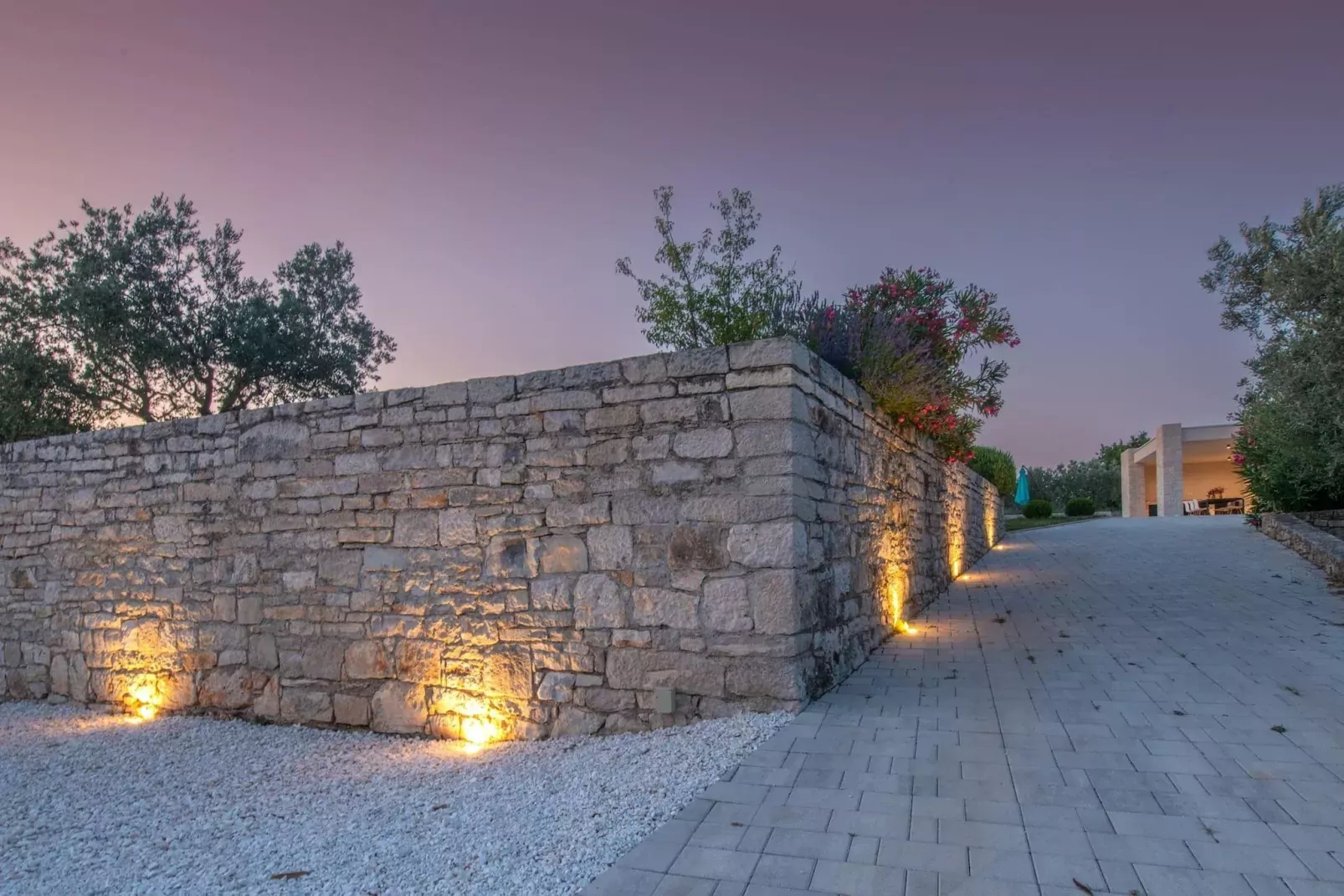 Villa Silentio with Jacuzzi and Pool (4+2)-Buitenlucht