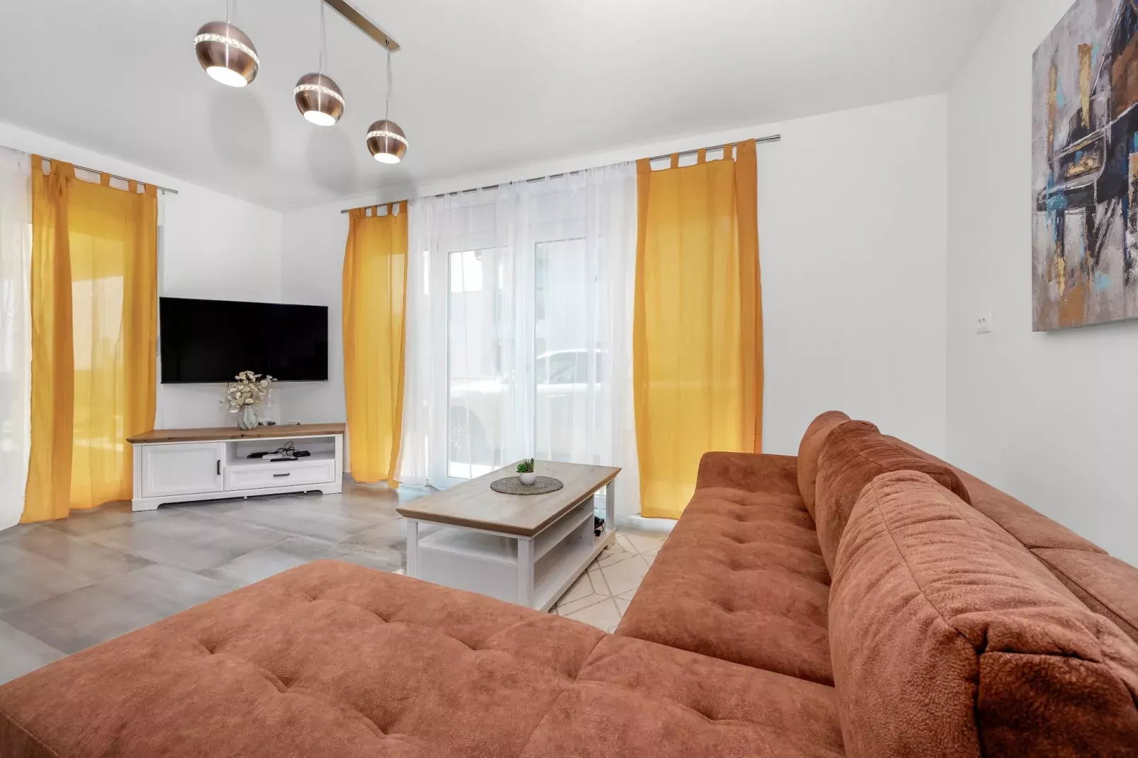 Enchanting Villa Magdalena East with Pool and Jacu-Woonkamer