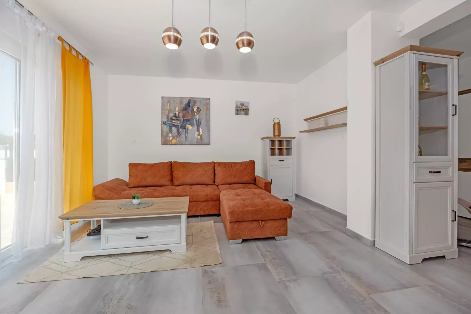 Enchanting Villa Magdalena East with Pool and Jacu-Woonkamer
