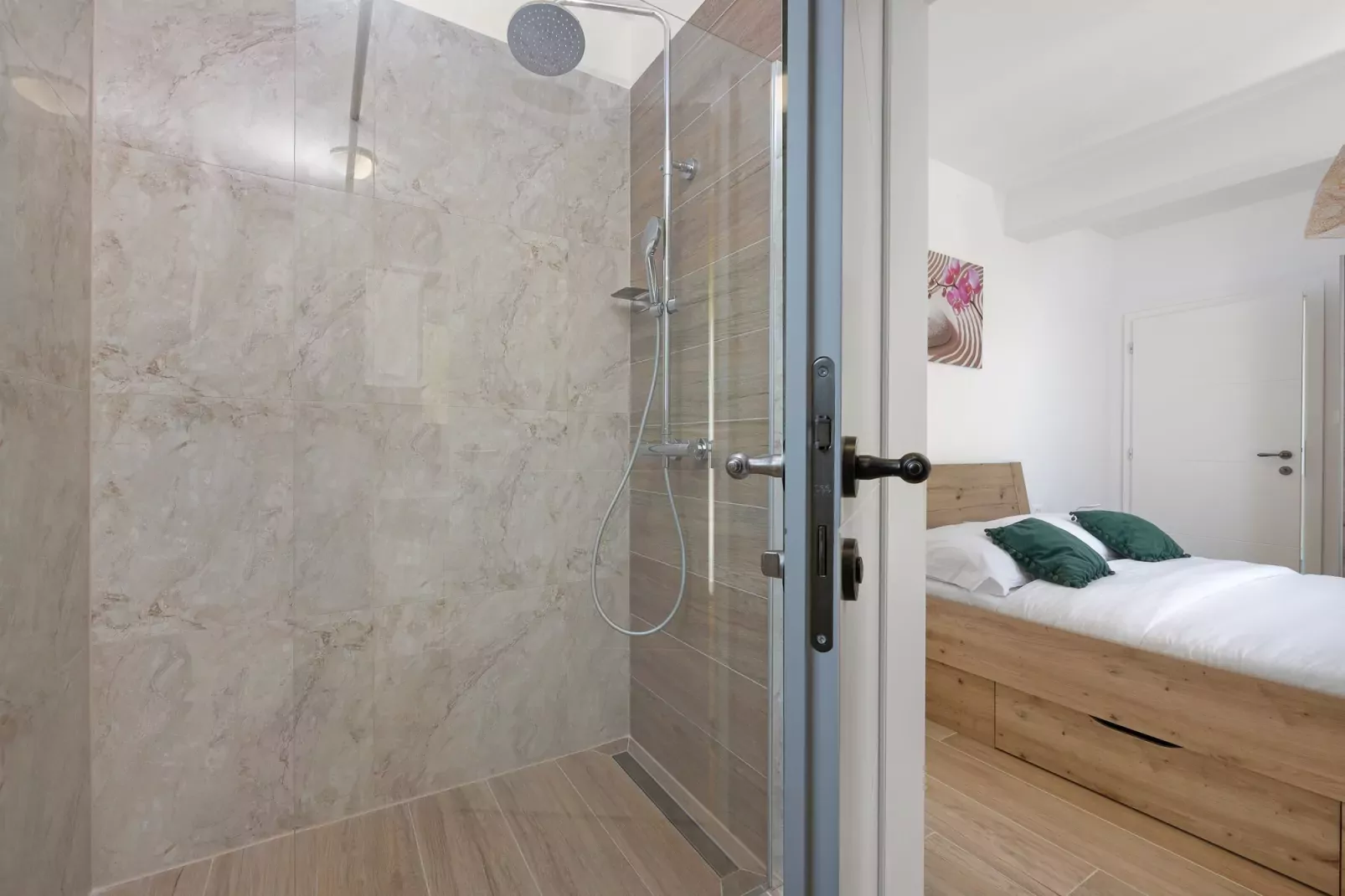 Enchanting Villa Magdalena East with Pool and Jacu-Slaapkamer