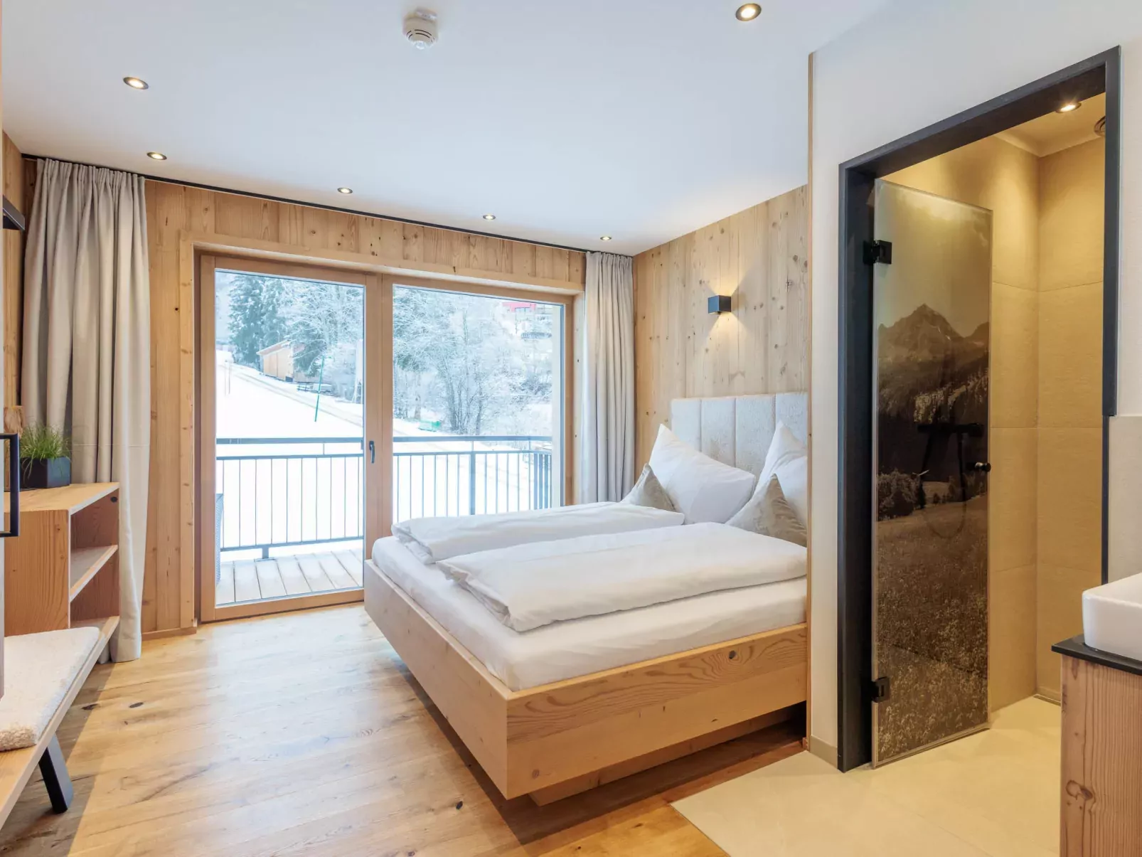 Mountain Suite Nr 301-Binnen
