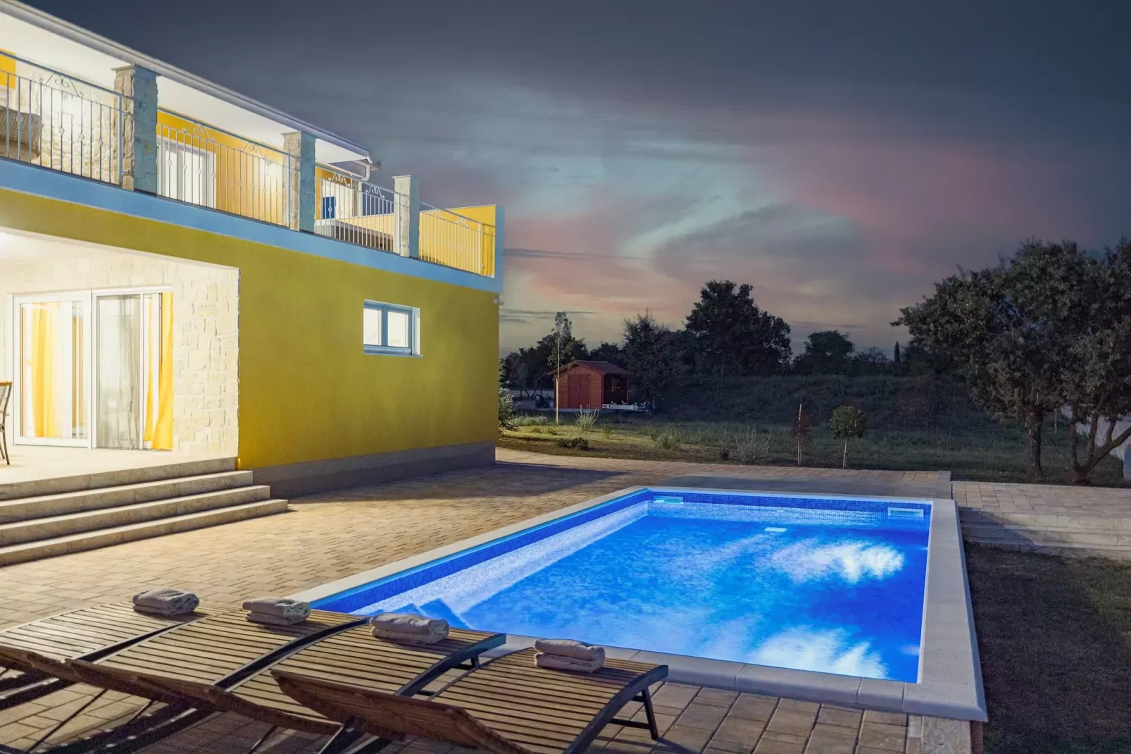 Enchanting Villa Magdalena East with Pool and Jacu-Buitenlucht