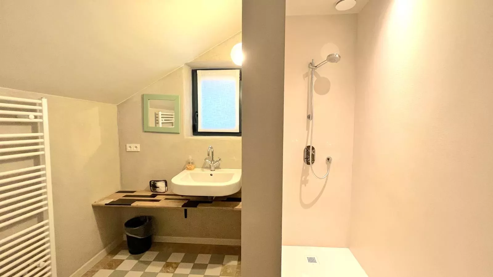 Villa Lactea-Badkamer