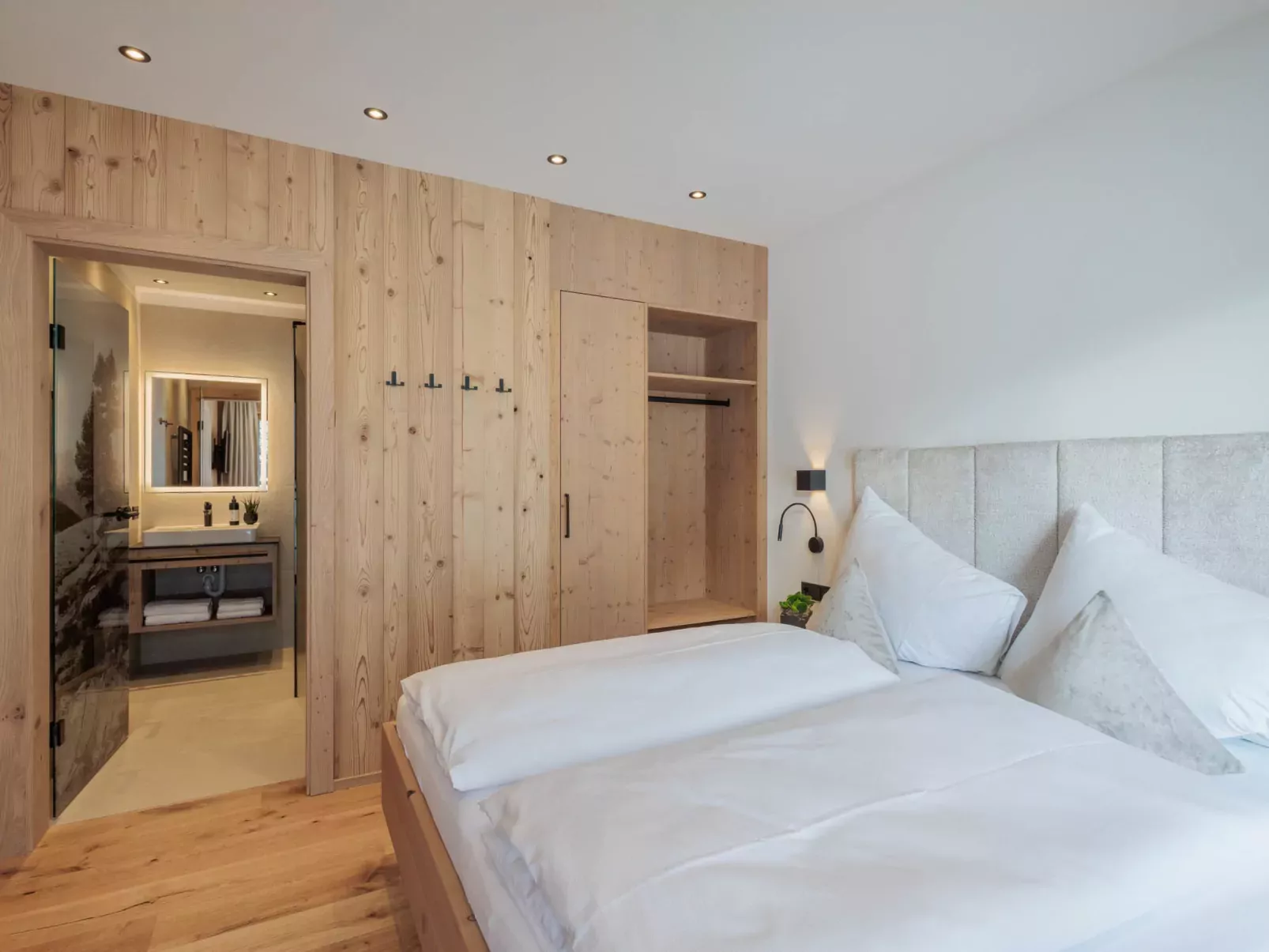 Mountain Suite Nr 302