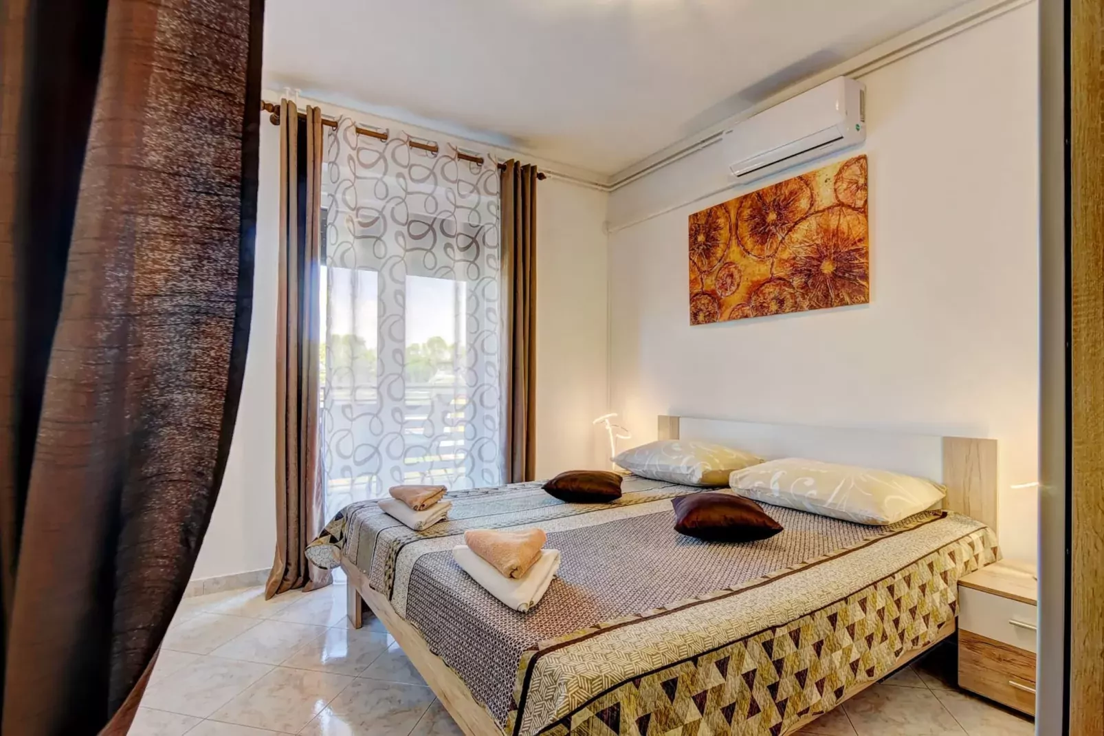 Kajfes A3 - Lovely Studio Apartment with Terrace
