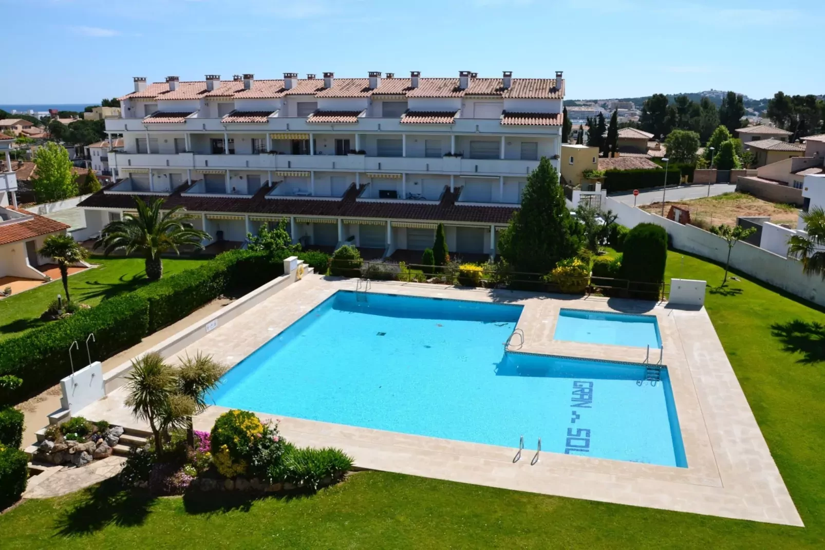 poolofhouse
