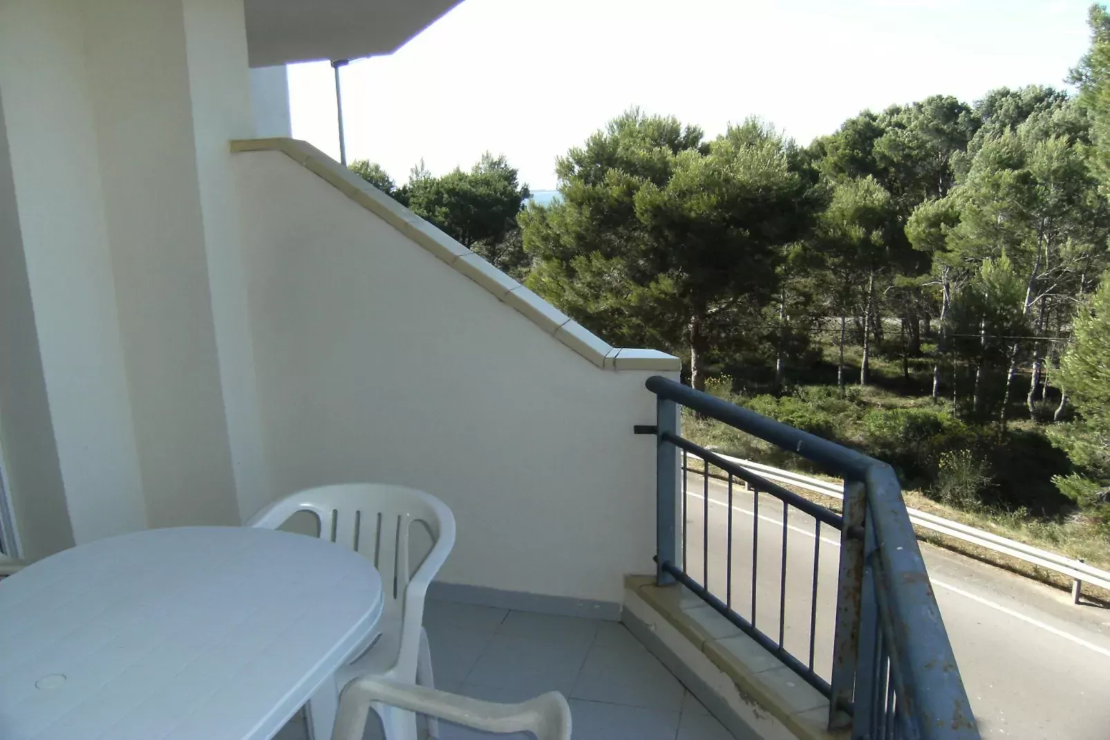 MAGDA PARK B-2B-Terras