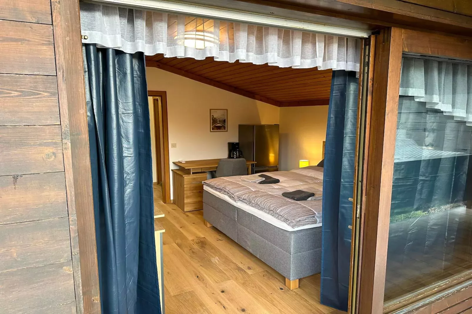 Doppelzimmer 4 - NAOMI in Saalfelden-Pinzgau-Terrasbalkon