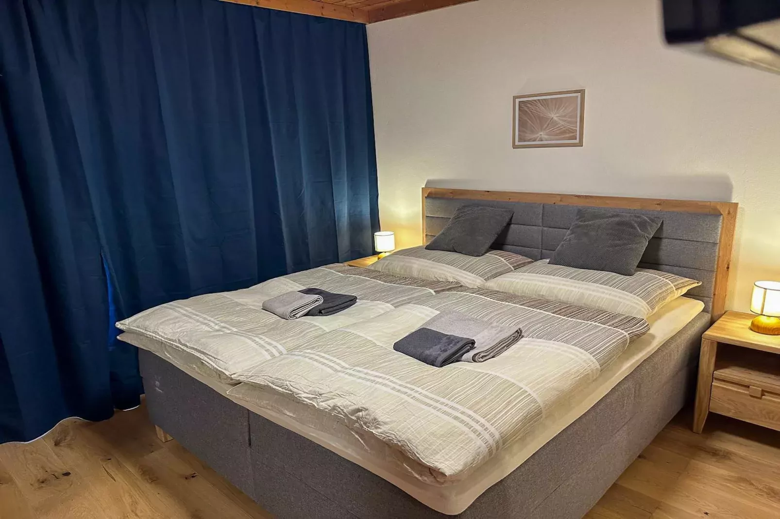 Doppelzimmer 4 - NAOMI in Saalfelden-Pinzgau-Slaapkamer