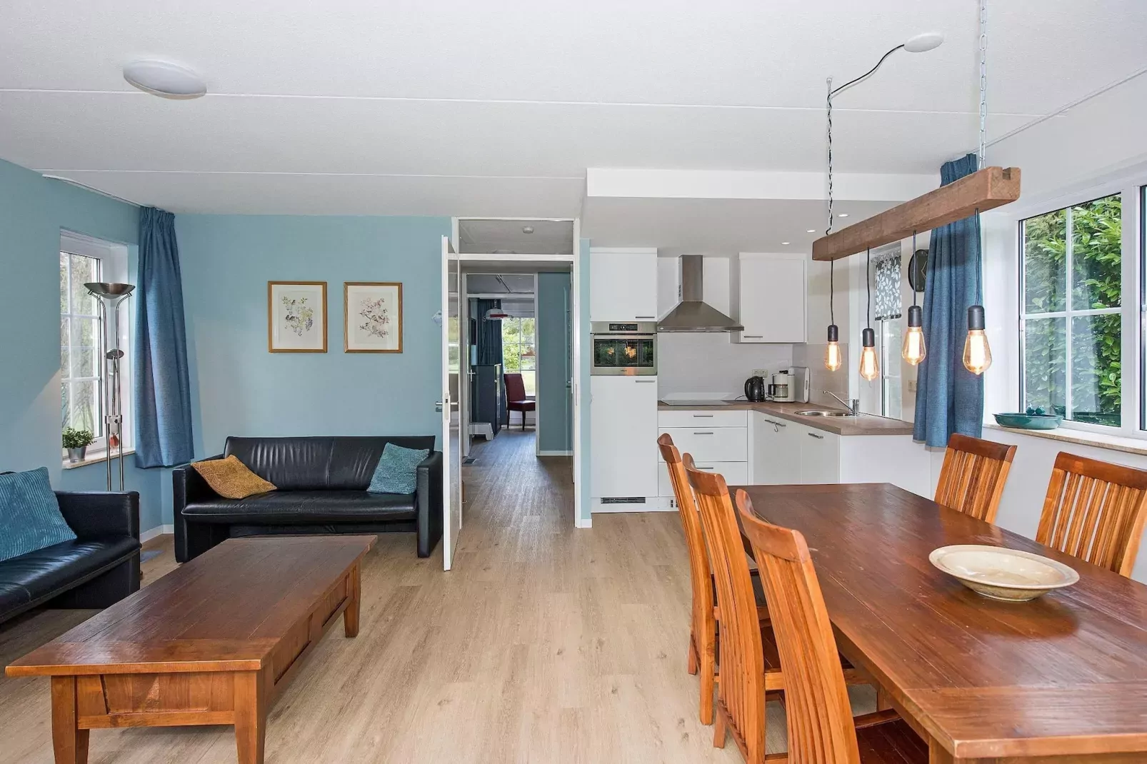 Vakantiepark Hellendoorn 4-Eetkamer