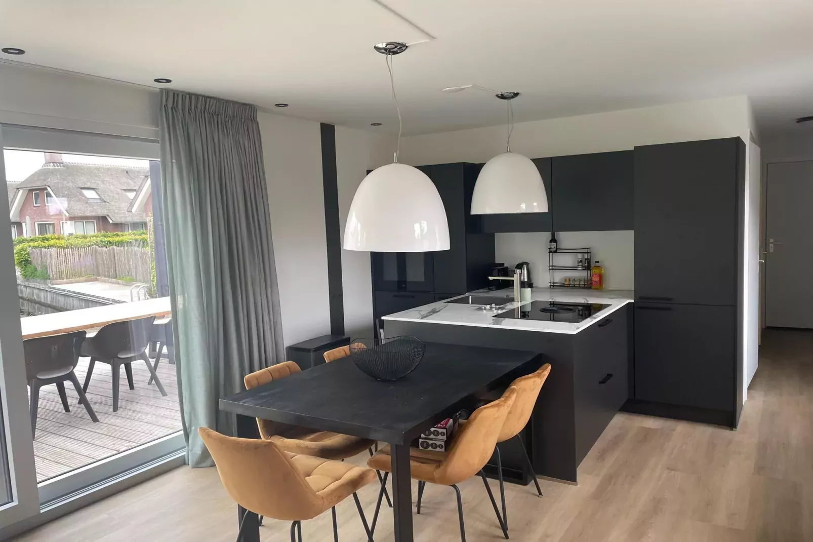 Recreatiepark Idskenhuizen 11-Eetkamer