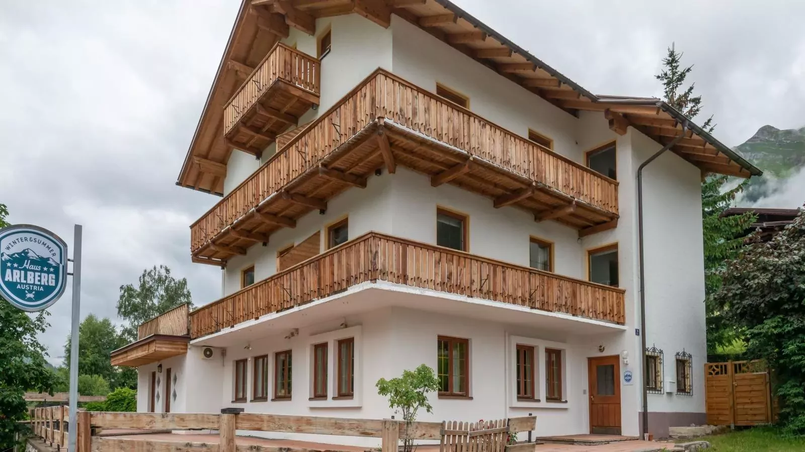 Arlberg-Buitenkant zomer