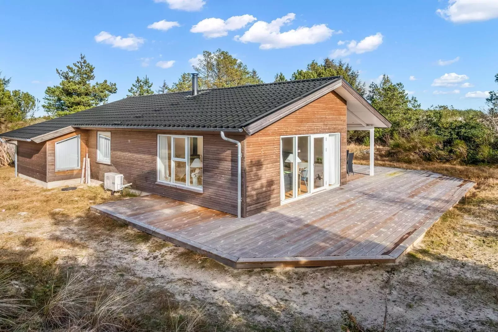 Moderne toevlucht in Raabukvej -- By Traum Ferienwohnungen-Buitenlucht