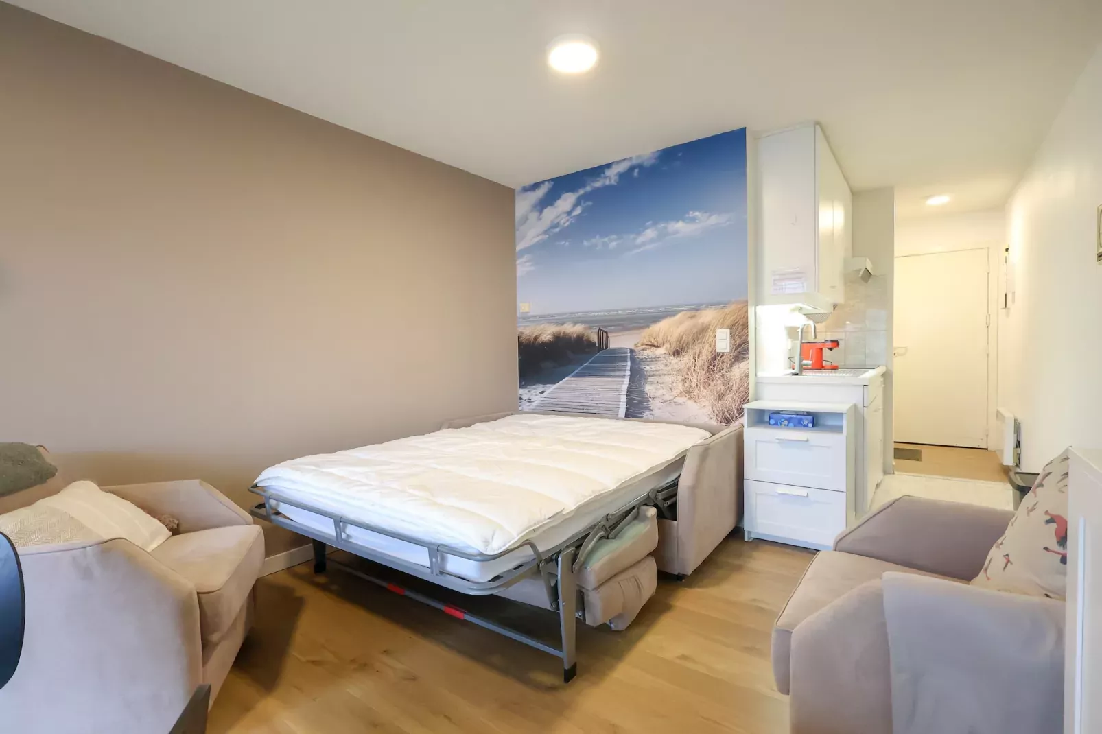 PLAZA J/0936-Woonkamer