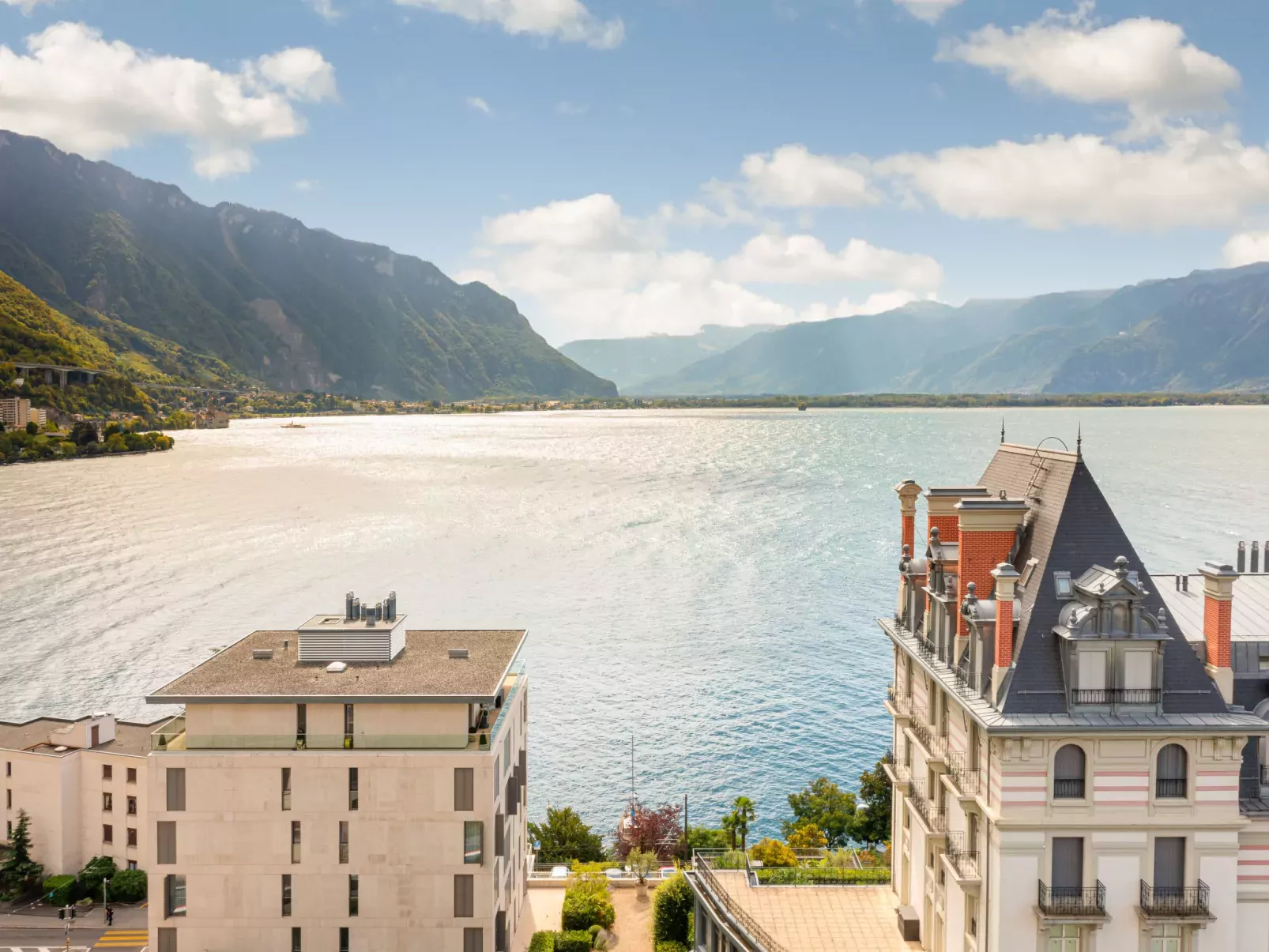 Le National Montreux-Buiten