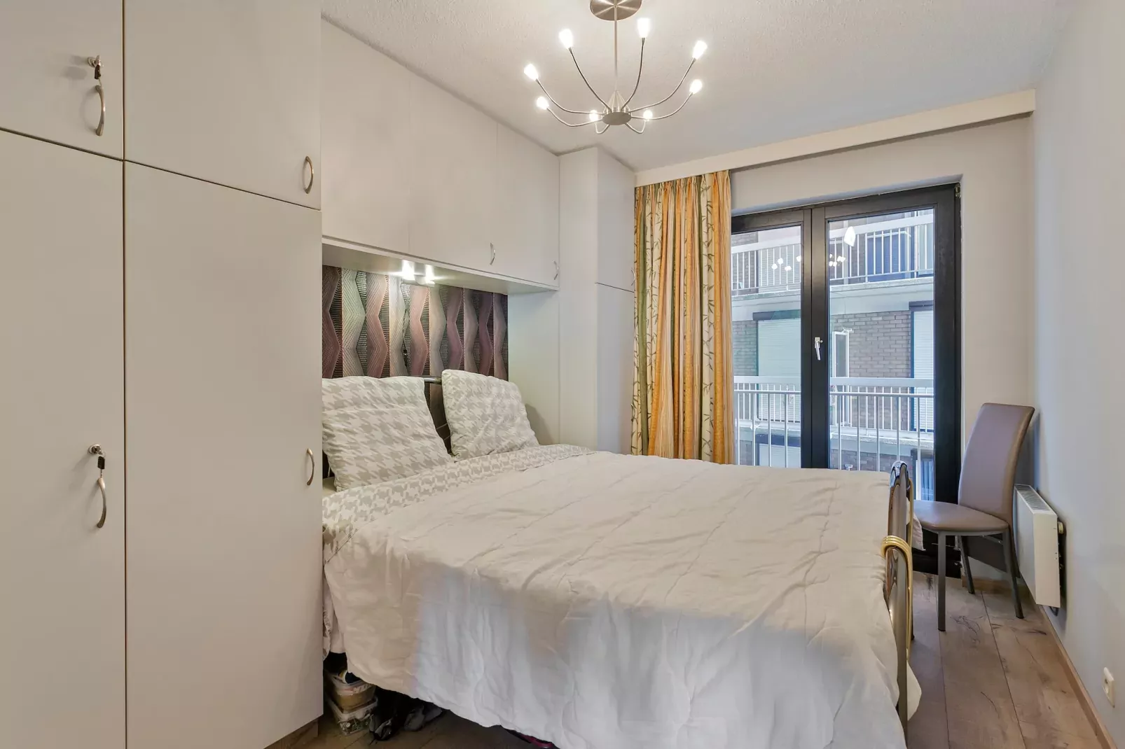 Appartement met 4 kamers en terras-Slaapkamer