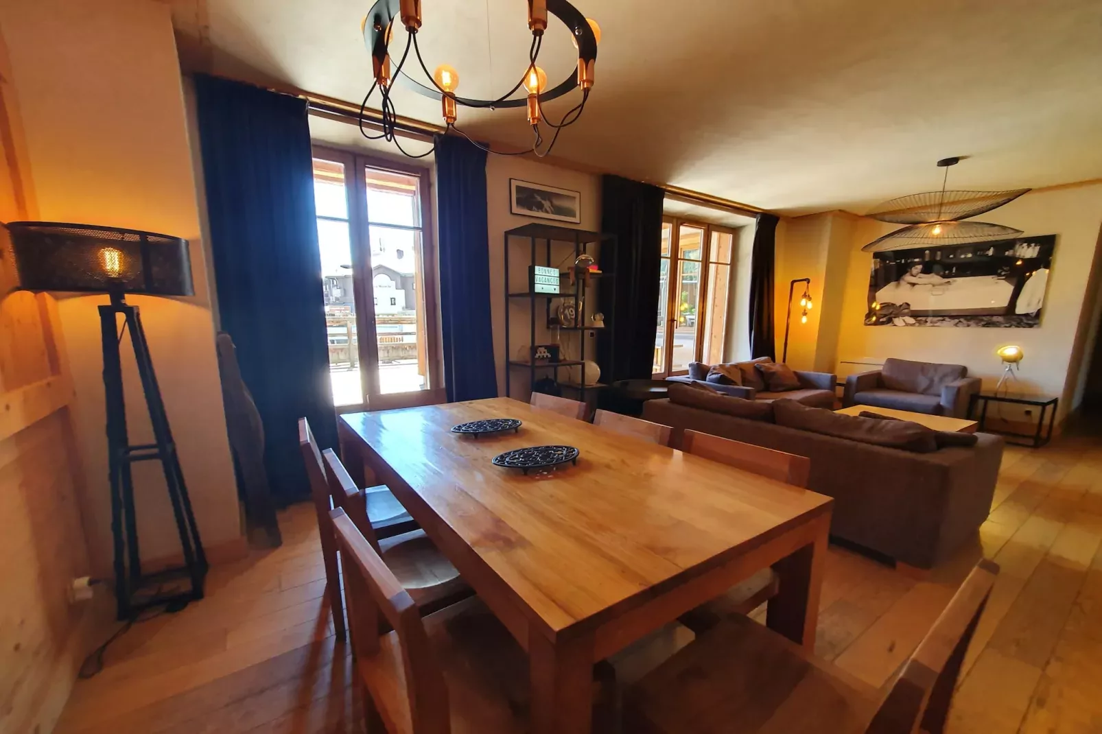 Cortina N°12 - 5P8-Woonkamer