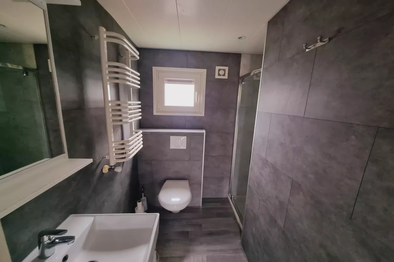 Resort Beachside 1-Badkamer