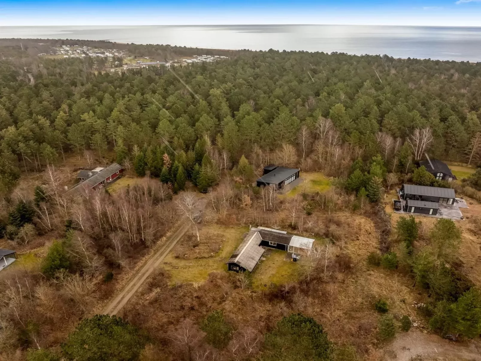 "Hælf" - 600m from the sea-Buiten