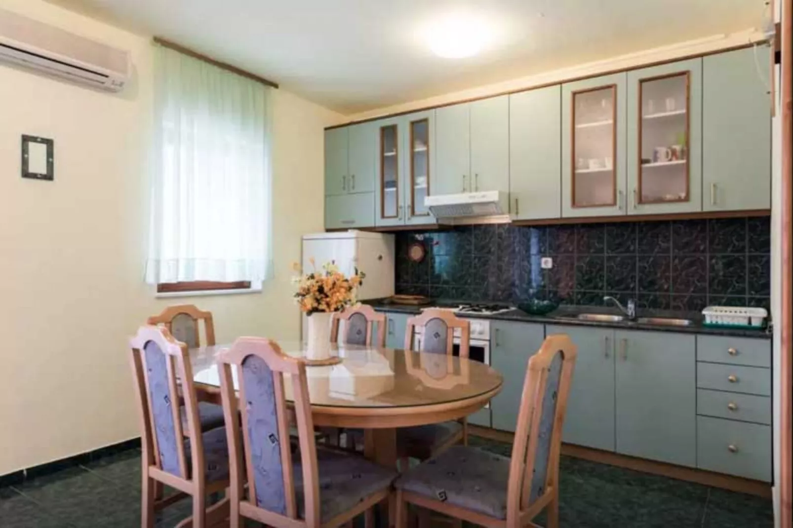 Villa Supetar Garden - Two Bedroom Apartment with Terrace-Keuken