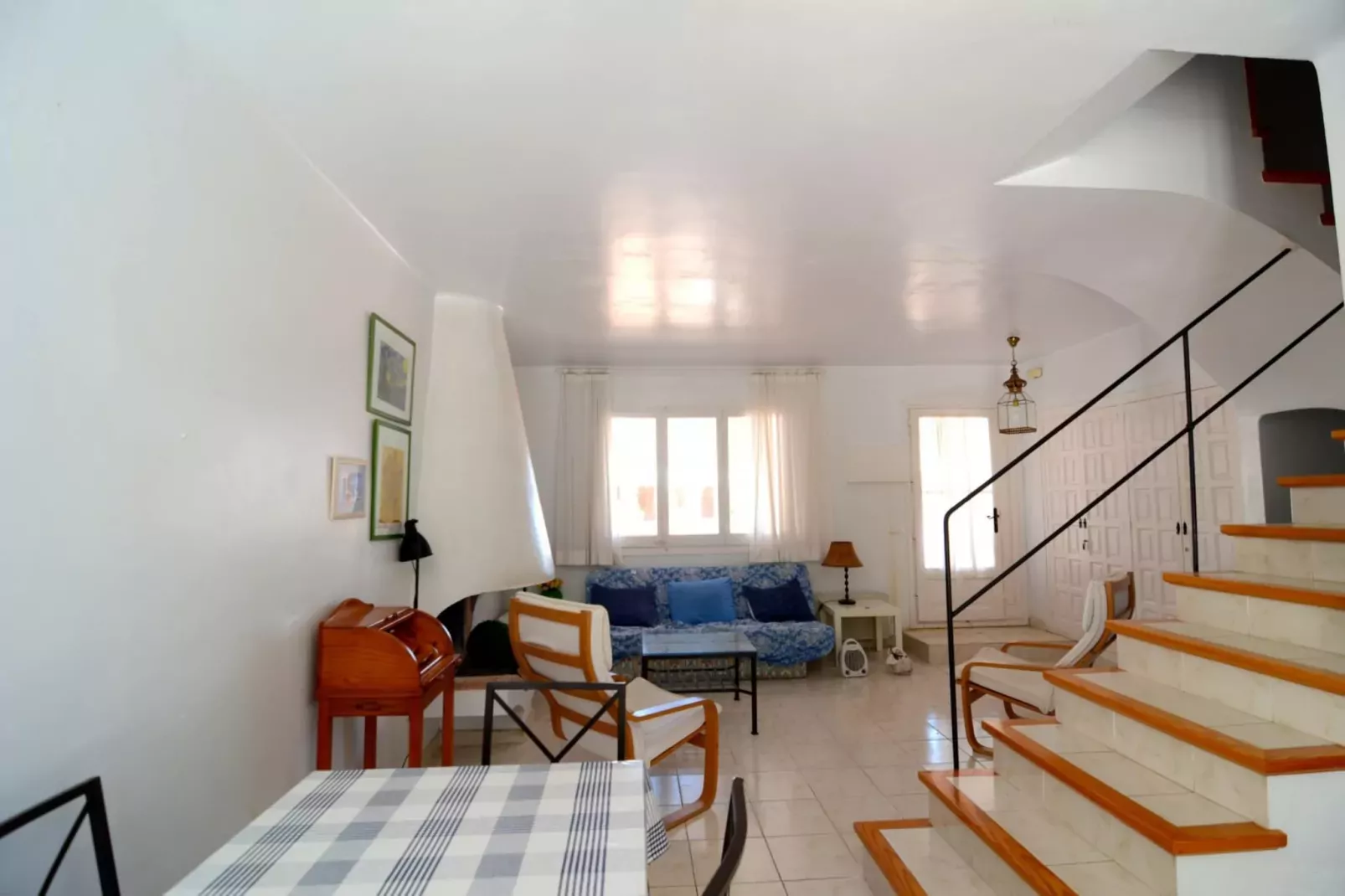 PLAÇA DELS POUS SUR-Woonkamer