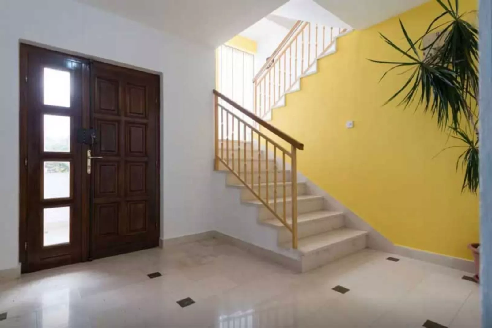 Villa Supetar Garden - Two Bedroom Apartment with Terrace-Binnen