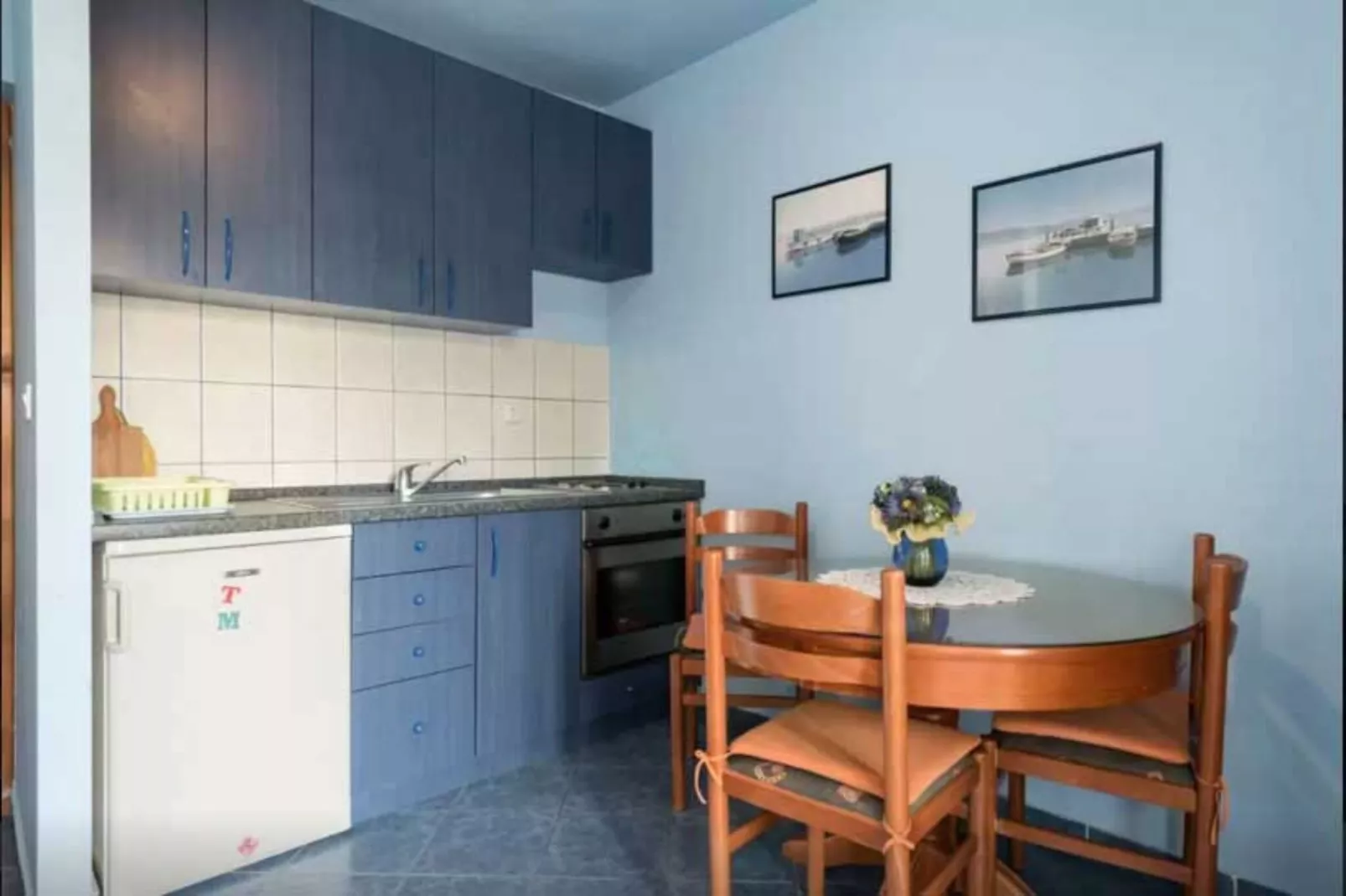Villa Supetar Garden - Two Bedroom Apartment with Balcony-Keuken