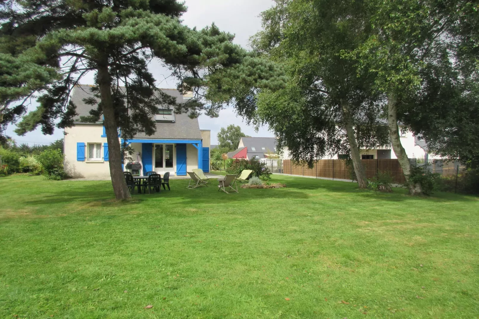 Maison de vacances avec jardin Pordic-Tuinen zomer