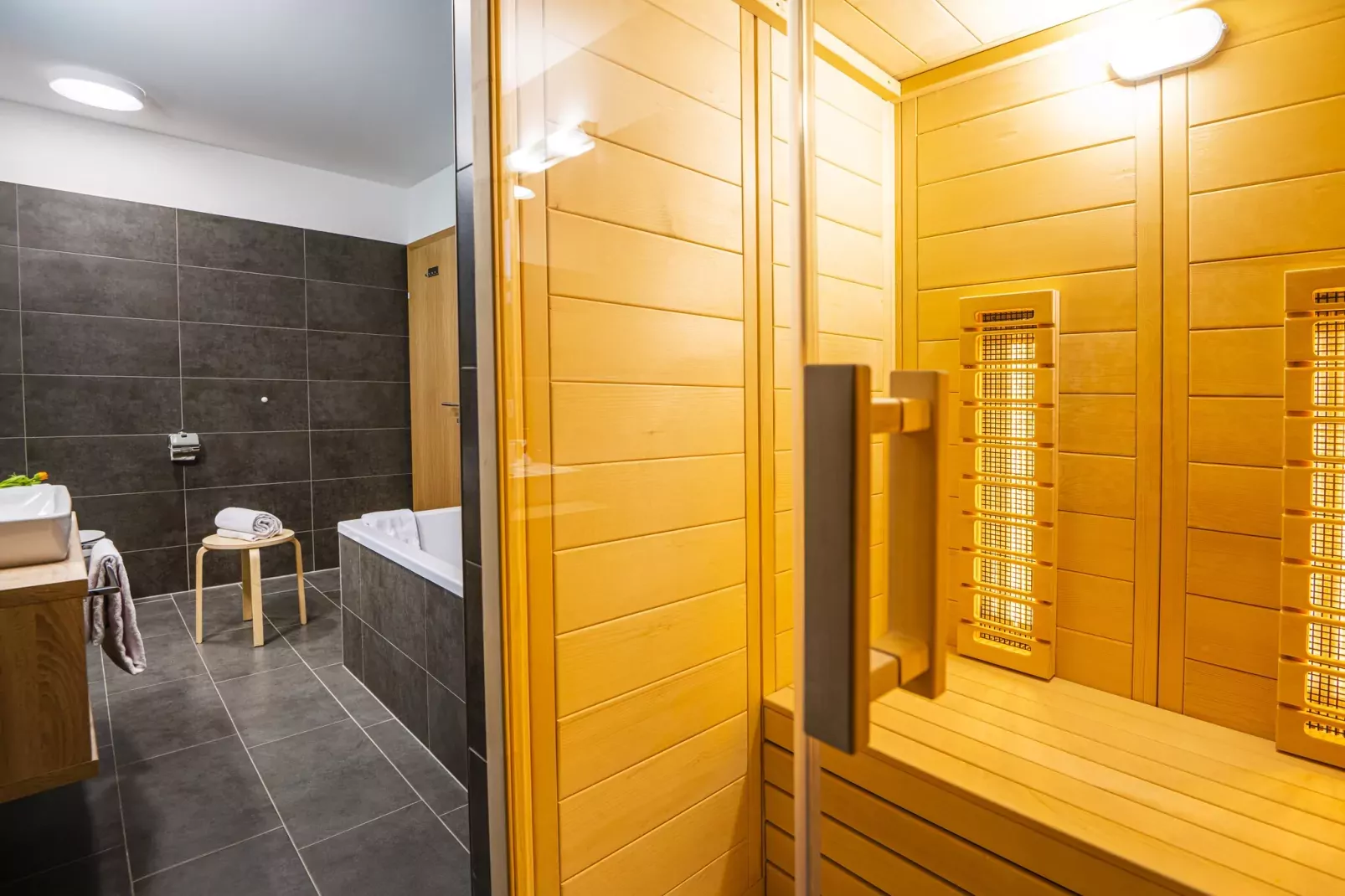 Superior Chalet-Wellness