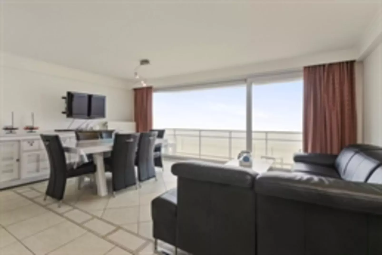 LUXBEACH - 7TH-Woonkamer