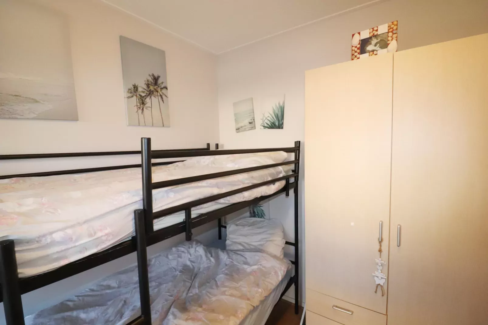 Appartement aan het meer in Heeg-Slaapkamer