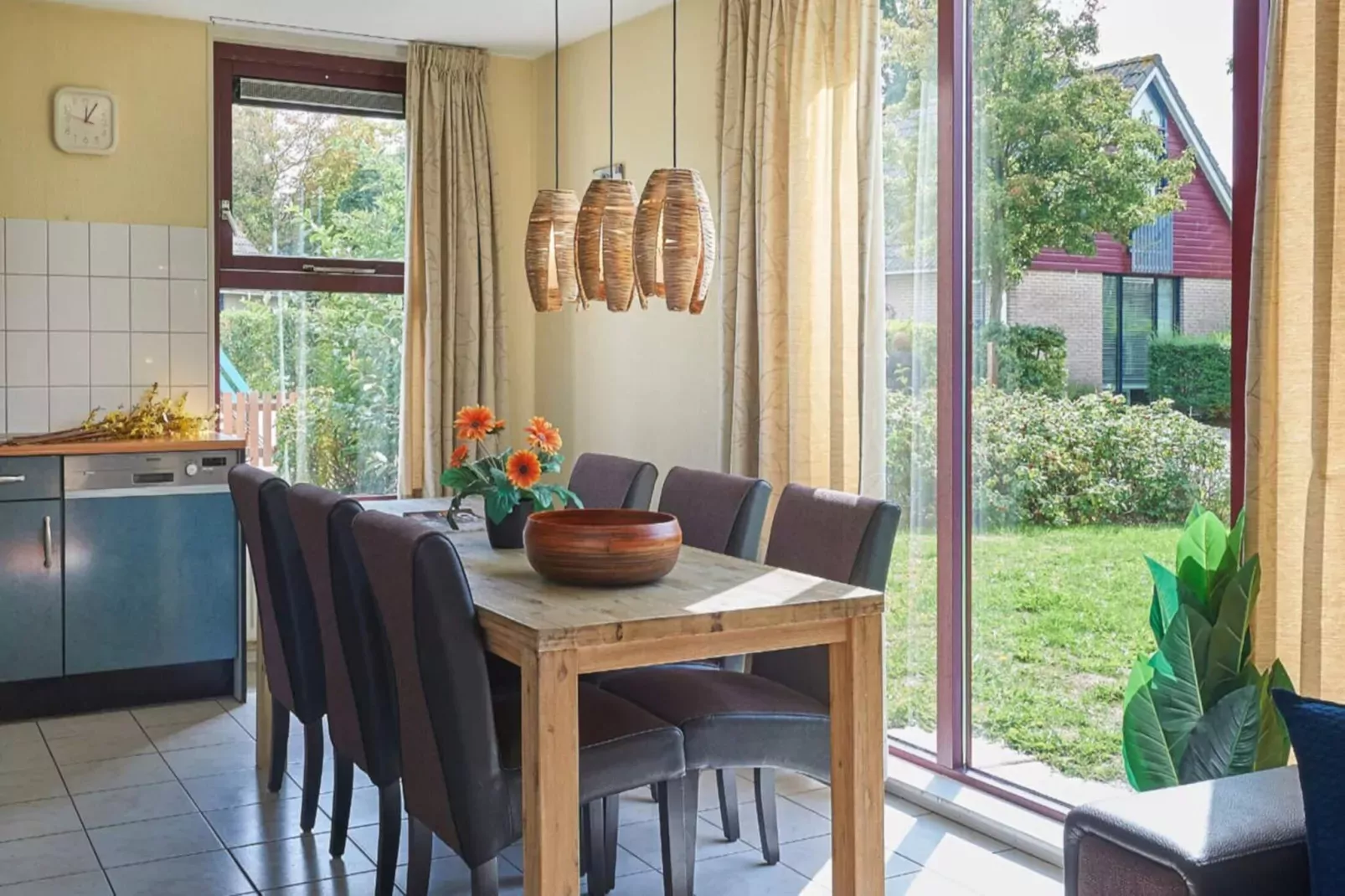 Wellness 6p-Eetkamer