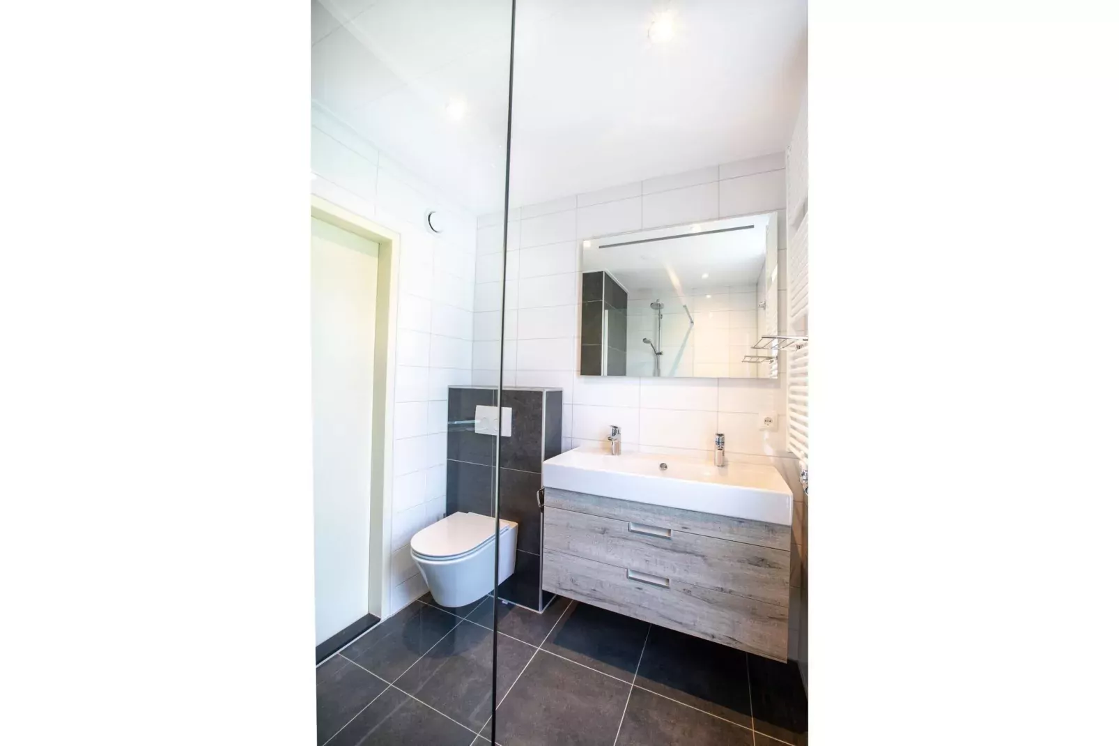 Wellness 6p-Badkamer