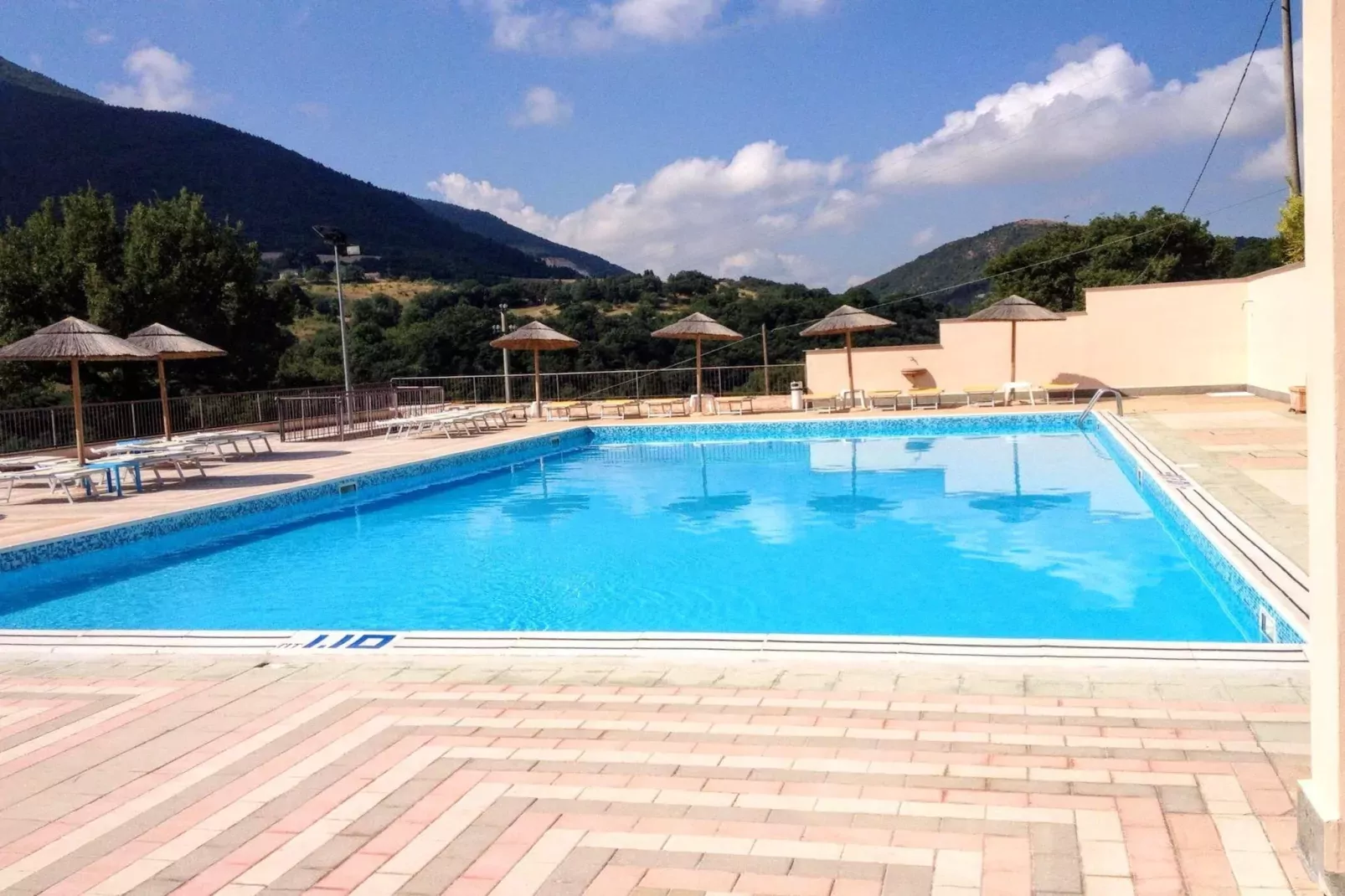 Assisi 4 pax