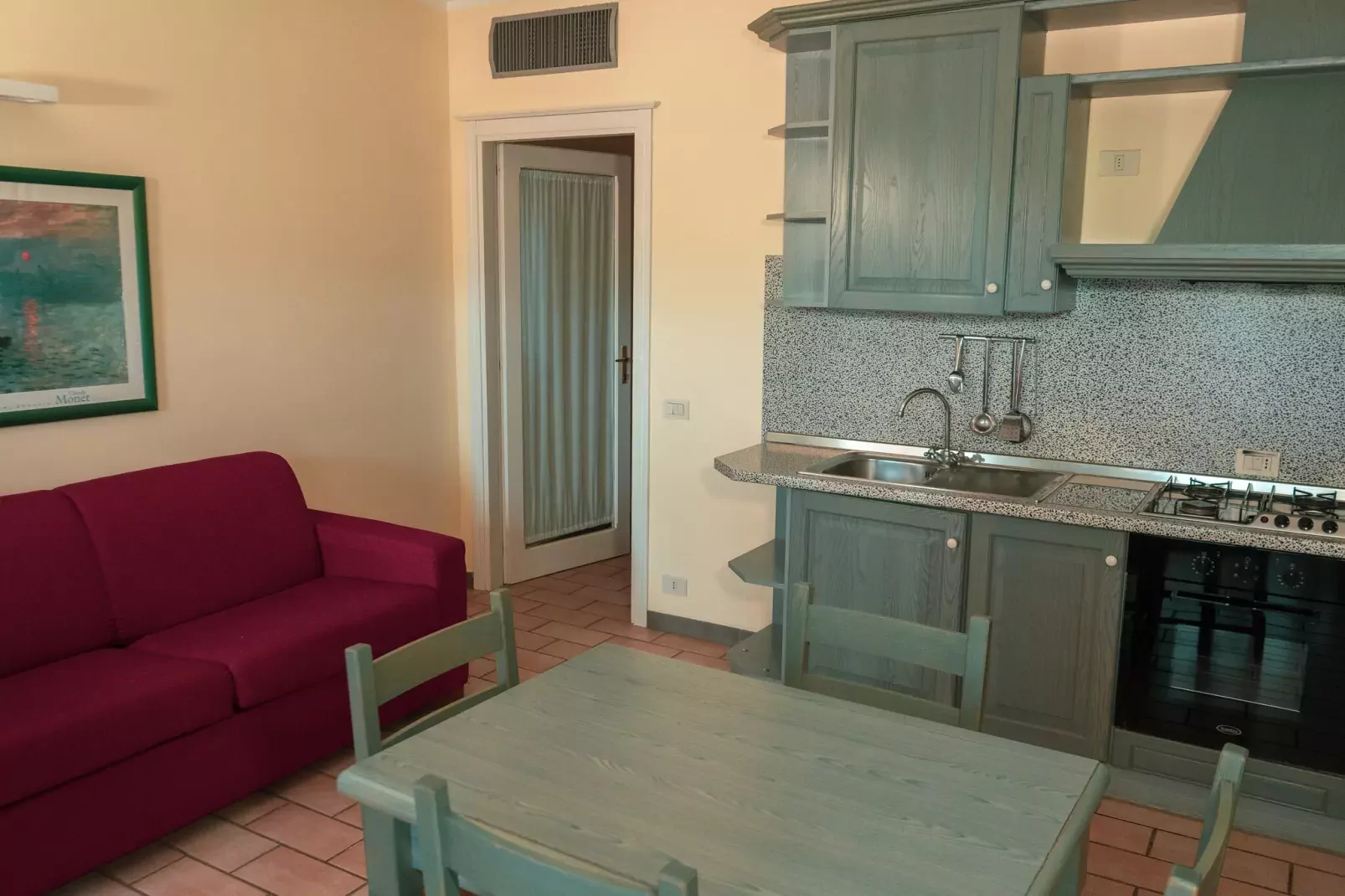 Assisi 4 pax-Woonkamer
