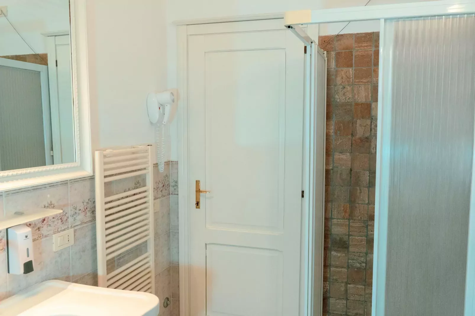 Assisi 4 pax-Badkamer