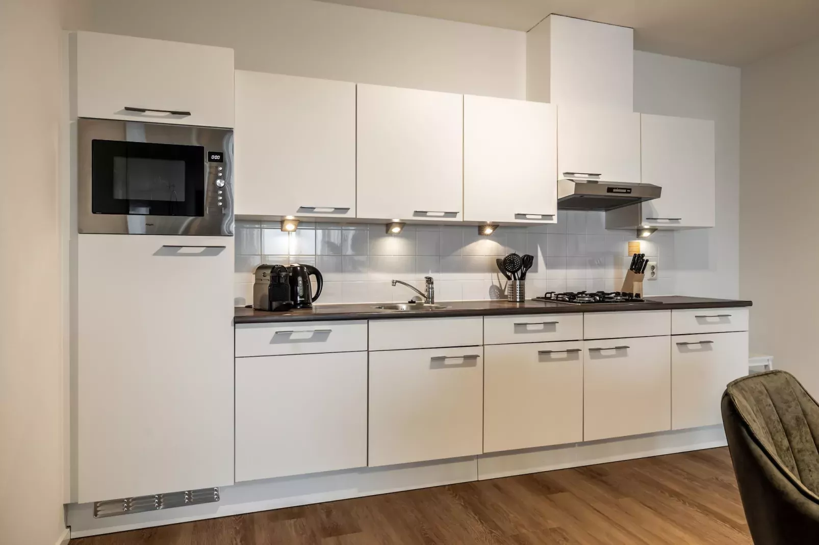 Scheveningen Harbour 50B-Keuken