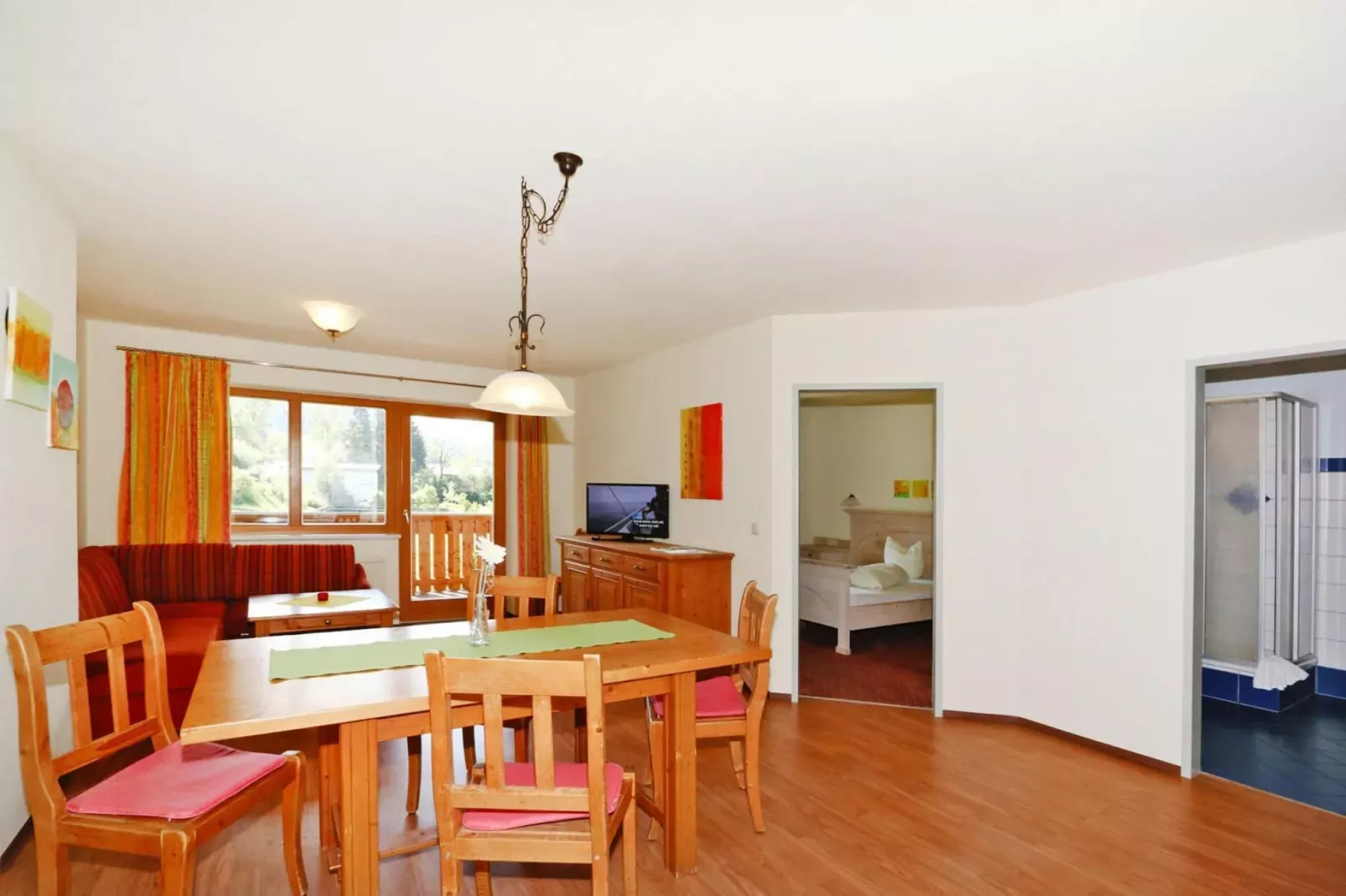 Appartements Isegrim-Eetkamer