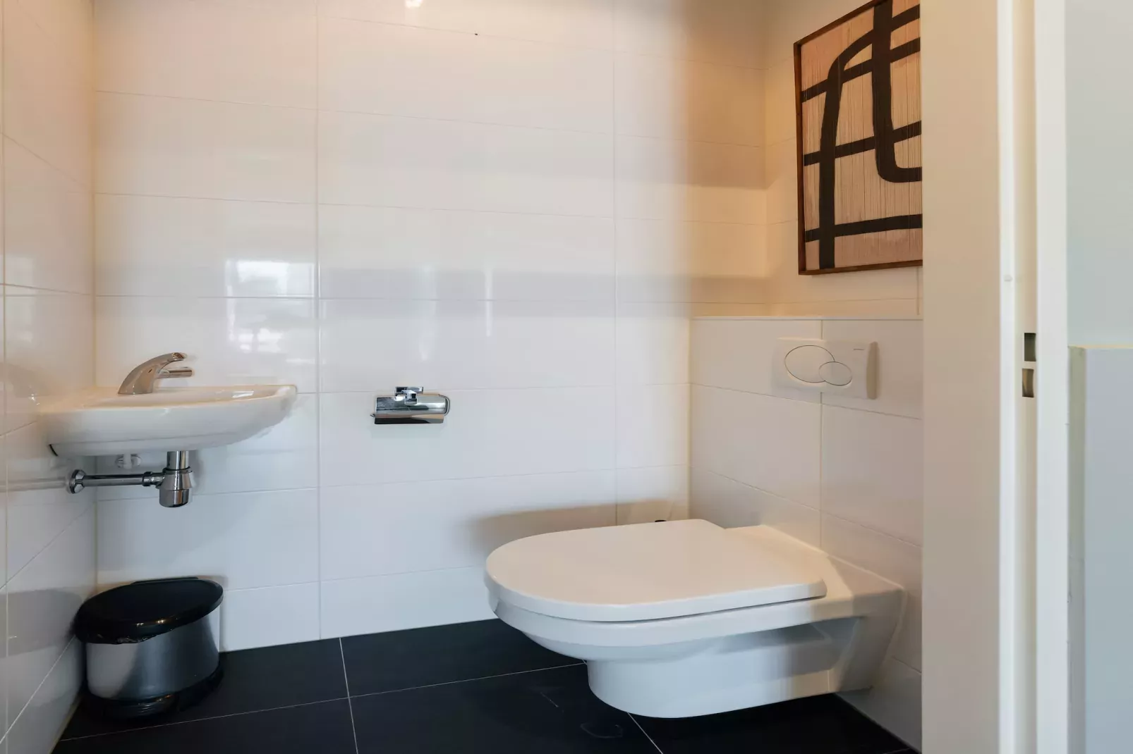 Scheveningen Harbour 6B-Badkamer
