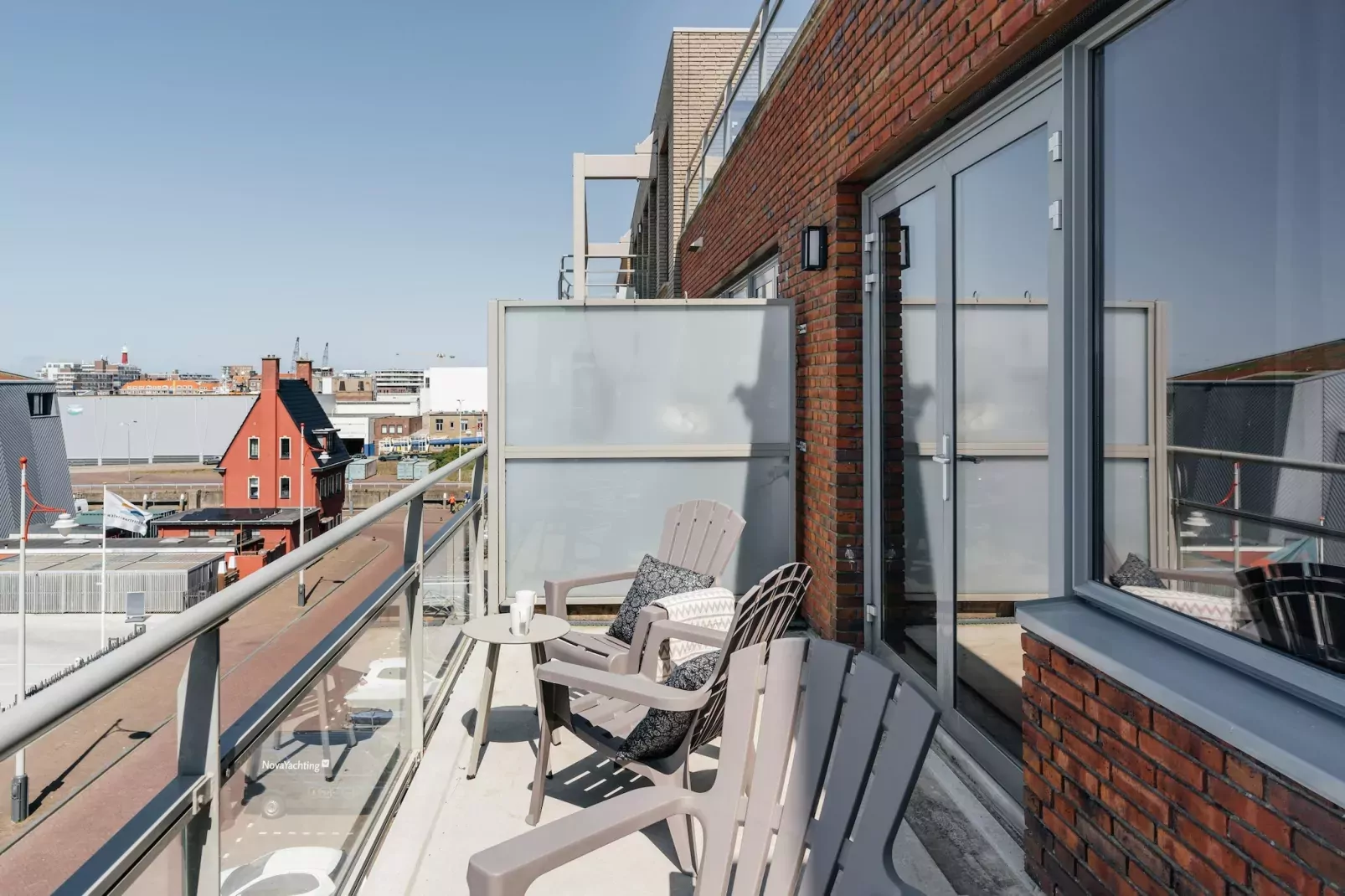 Scheveningen Harbour 40A-Terrasbalkon