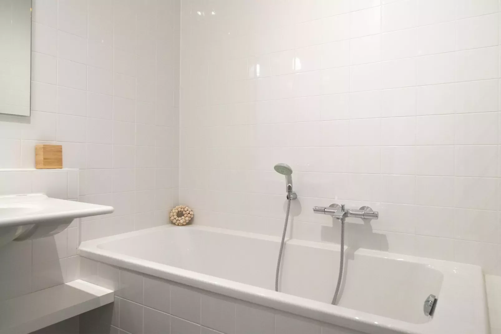 Scheveningen Harbour 56A-Badkamer